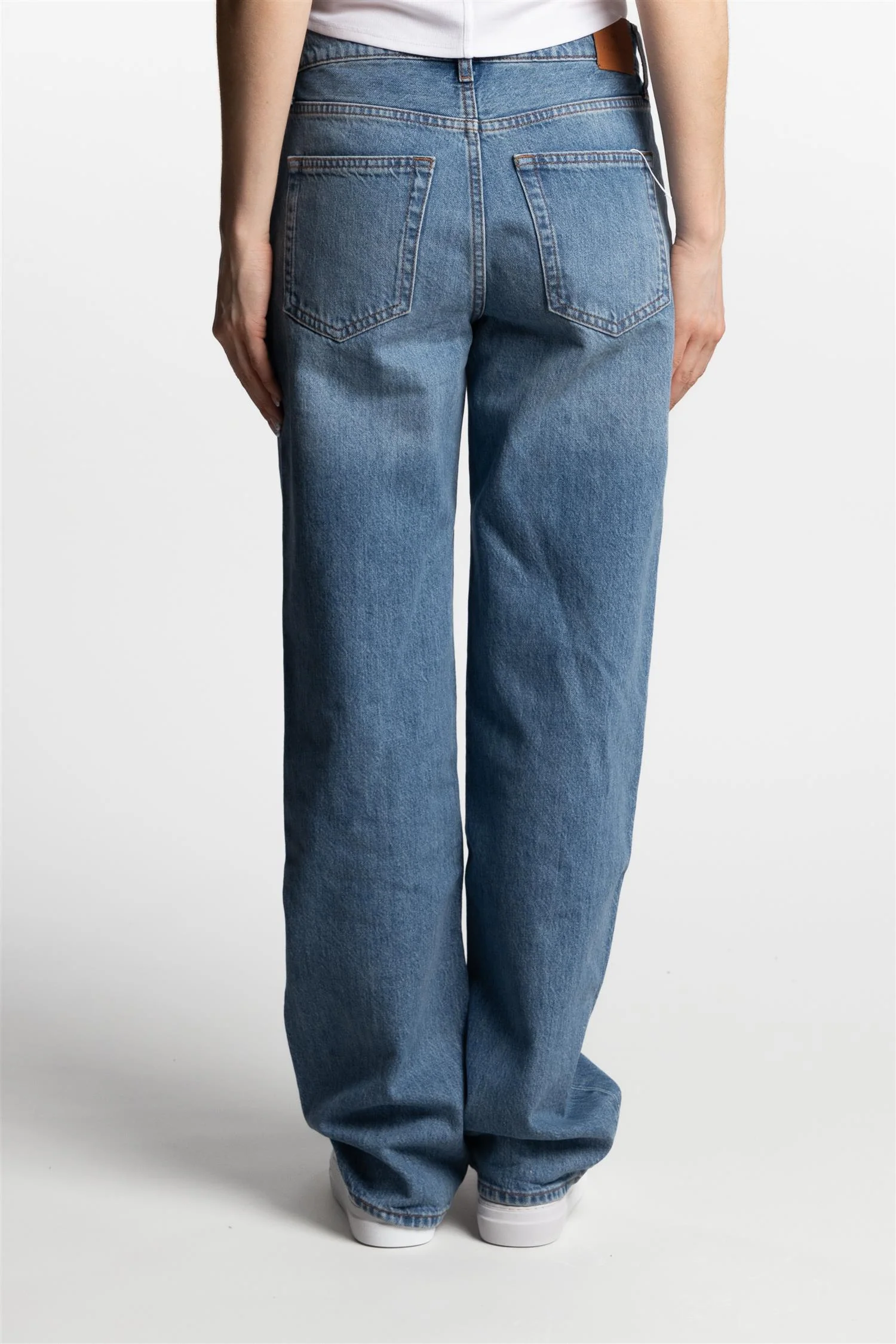 Gavin Long Jean Relaxed Straight- Atlantic Blue - Image 4