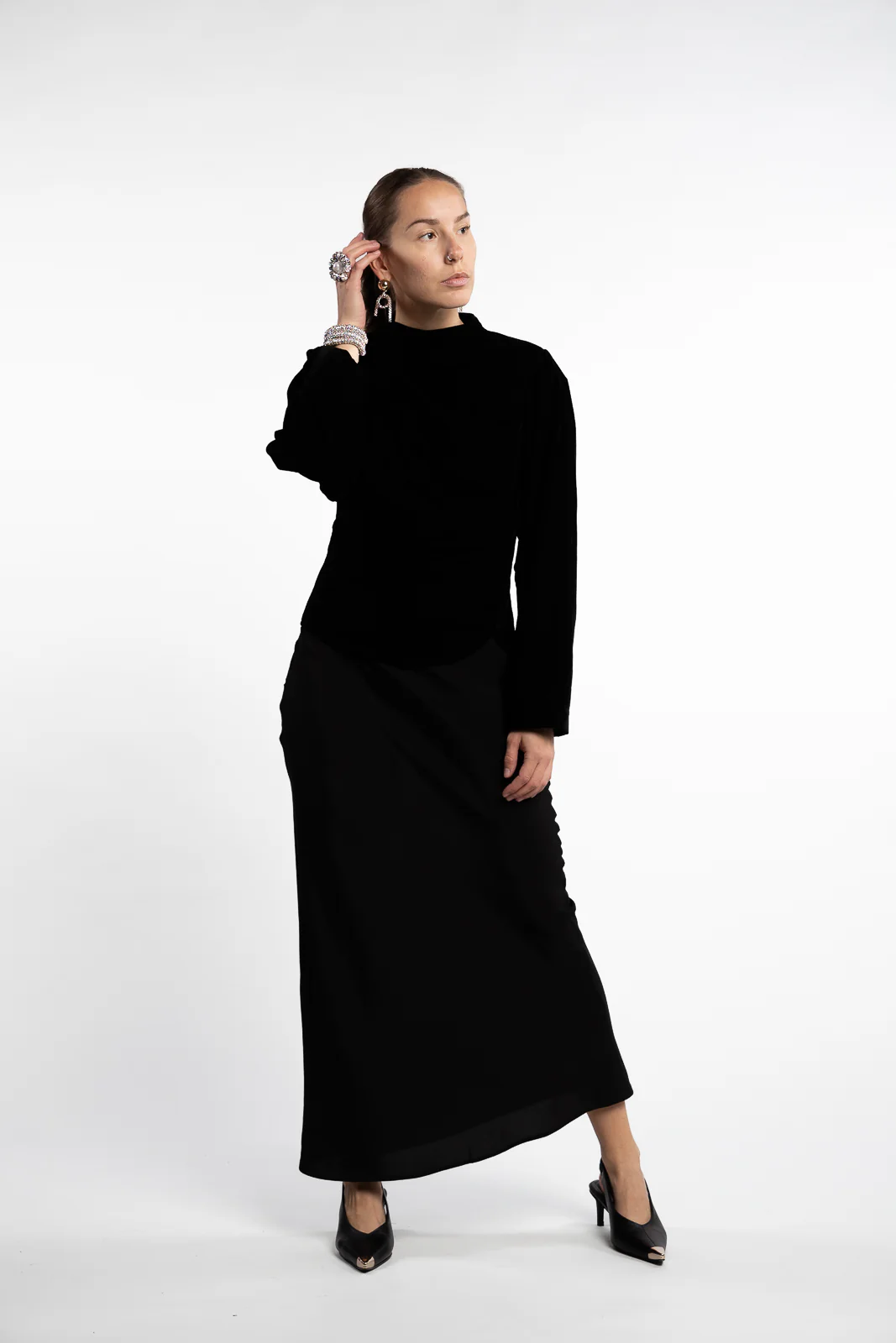Jet Top Velvet- Black - Image 4
