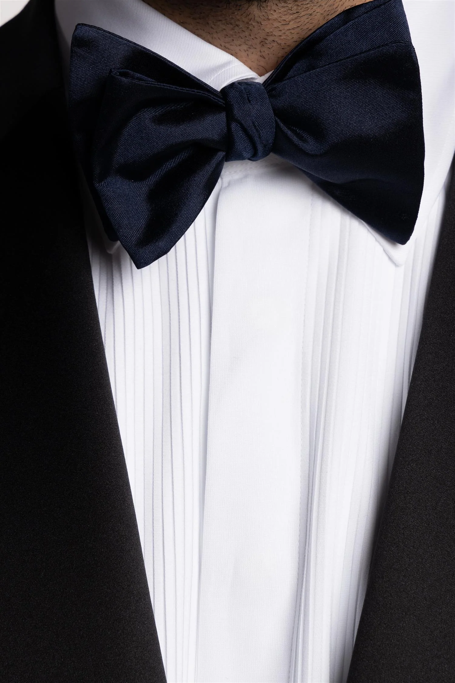 Self-Tie Bow Tie Navy - Image 2