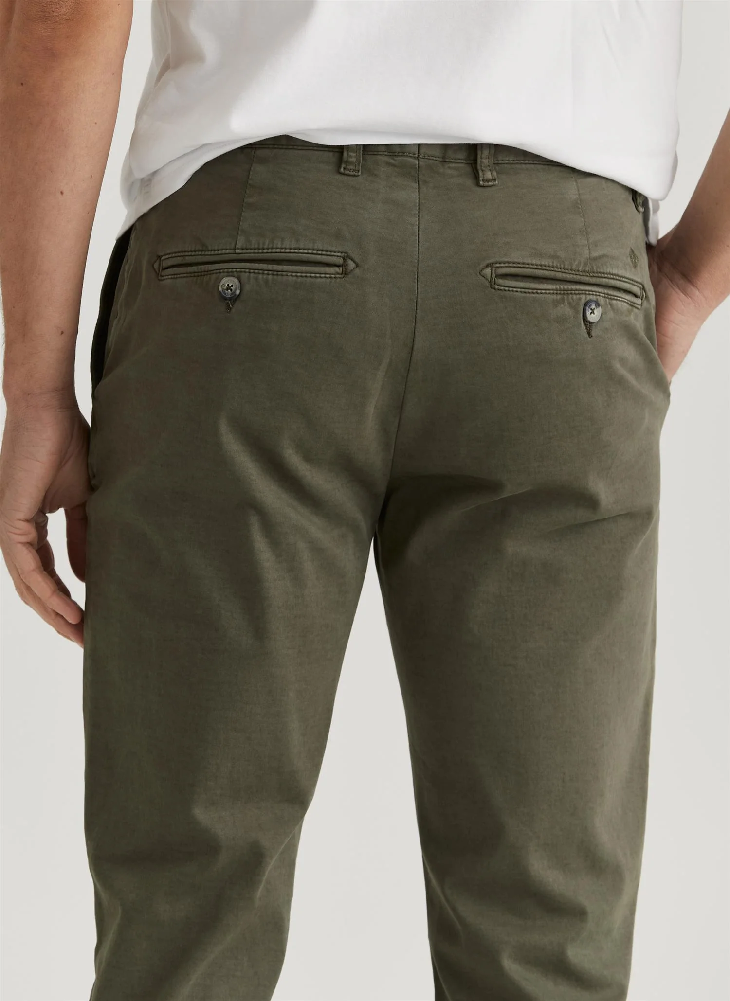 Jeffrey Brushed Slim Fit Chino Olive - Image 3
