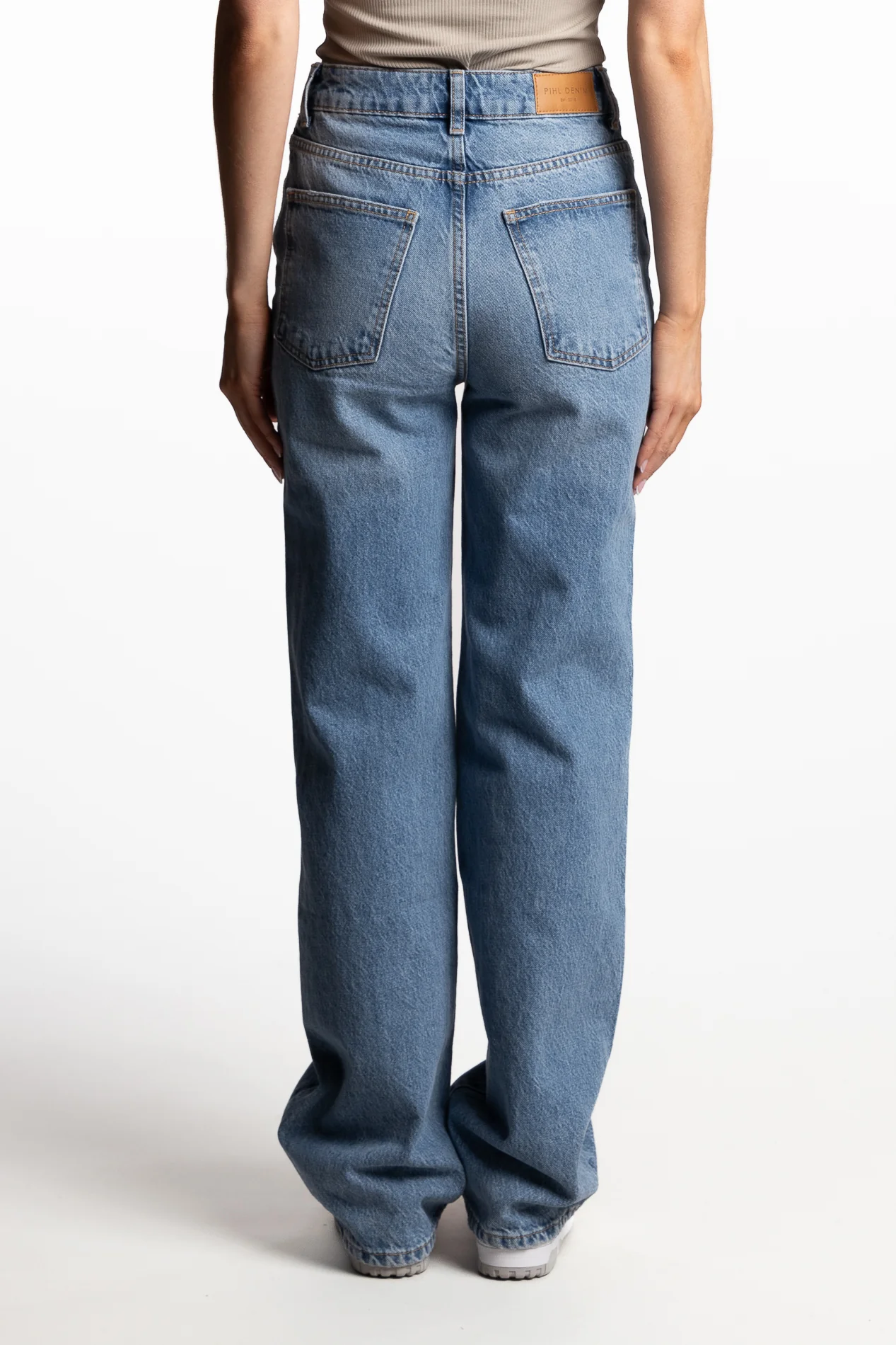 Luca- Mid Blue- high waist wide leg - Image 3