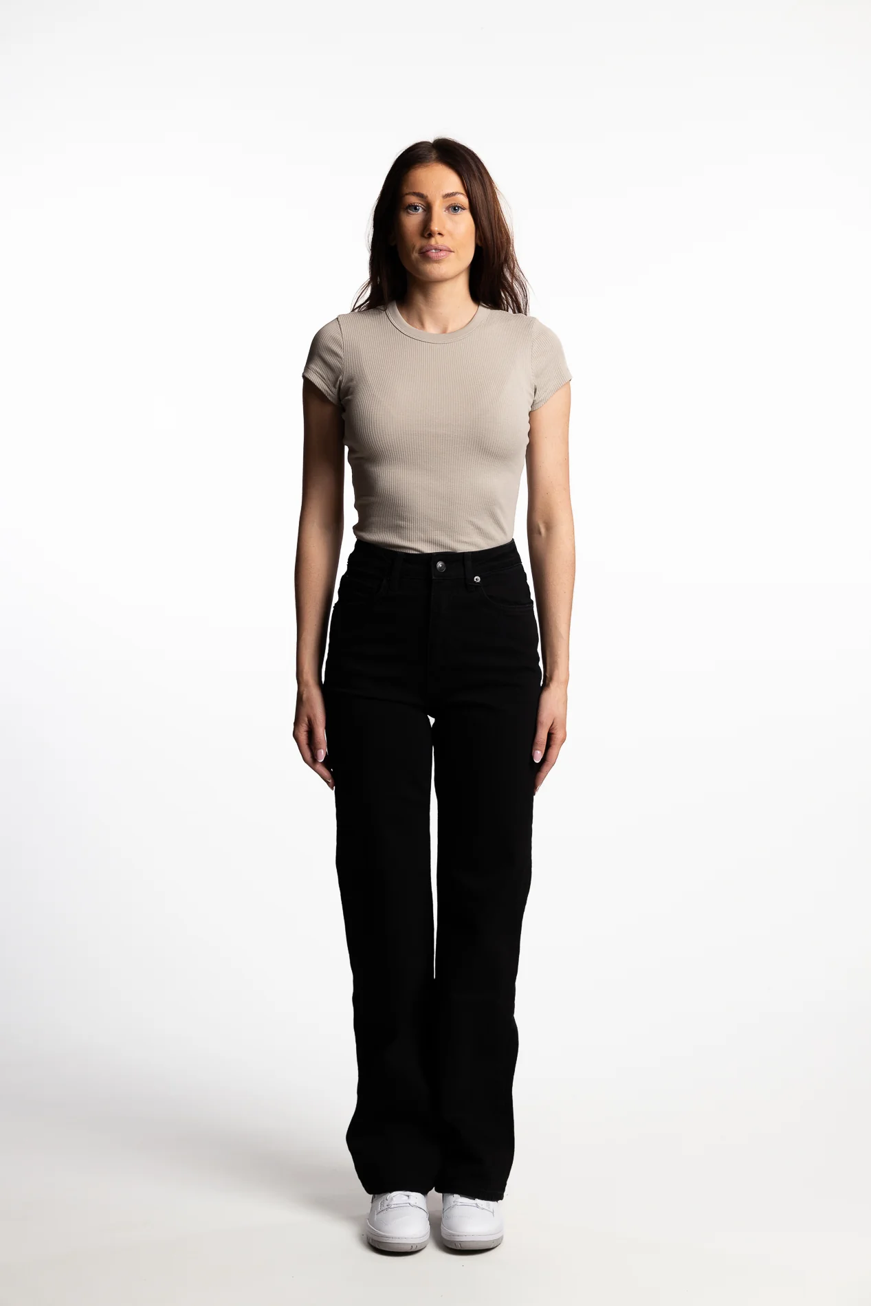 Luca highwaist wide leg-  Black - Image 2
