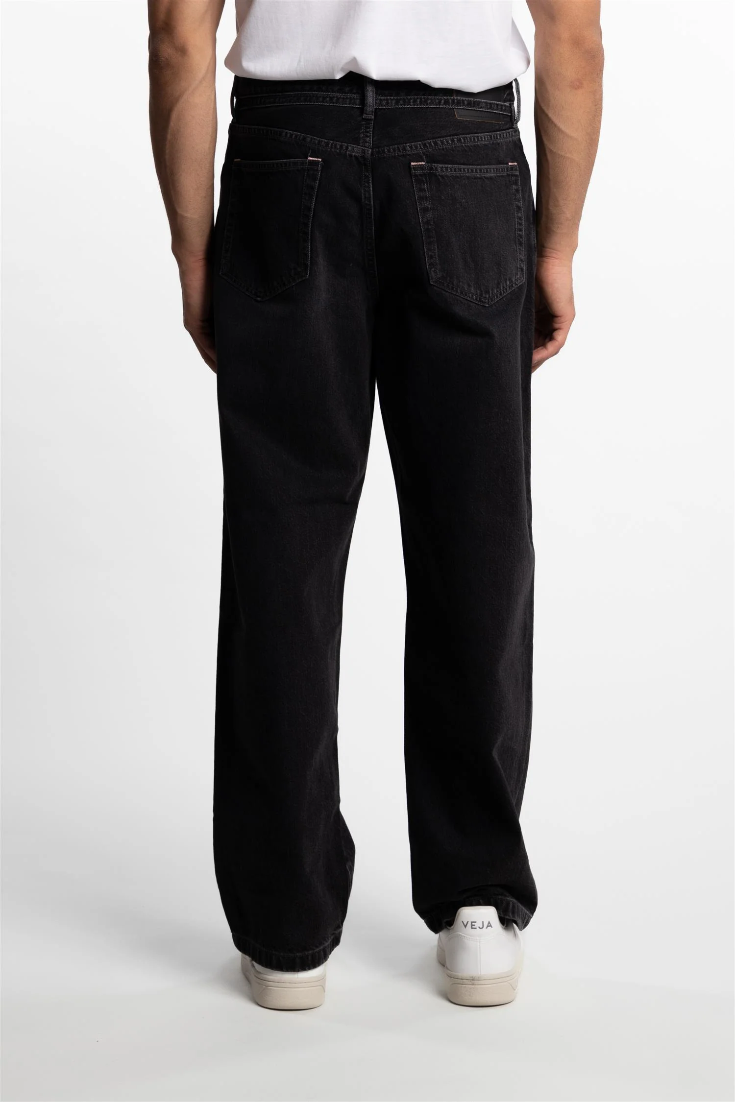 Loose Fit Jeans - 1991 Toj Black - Image 3