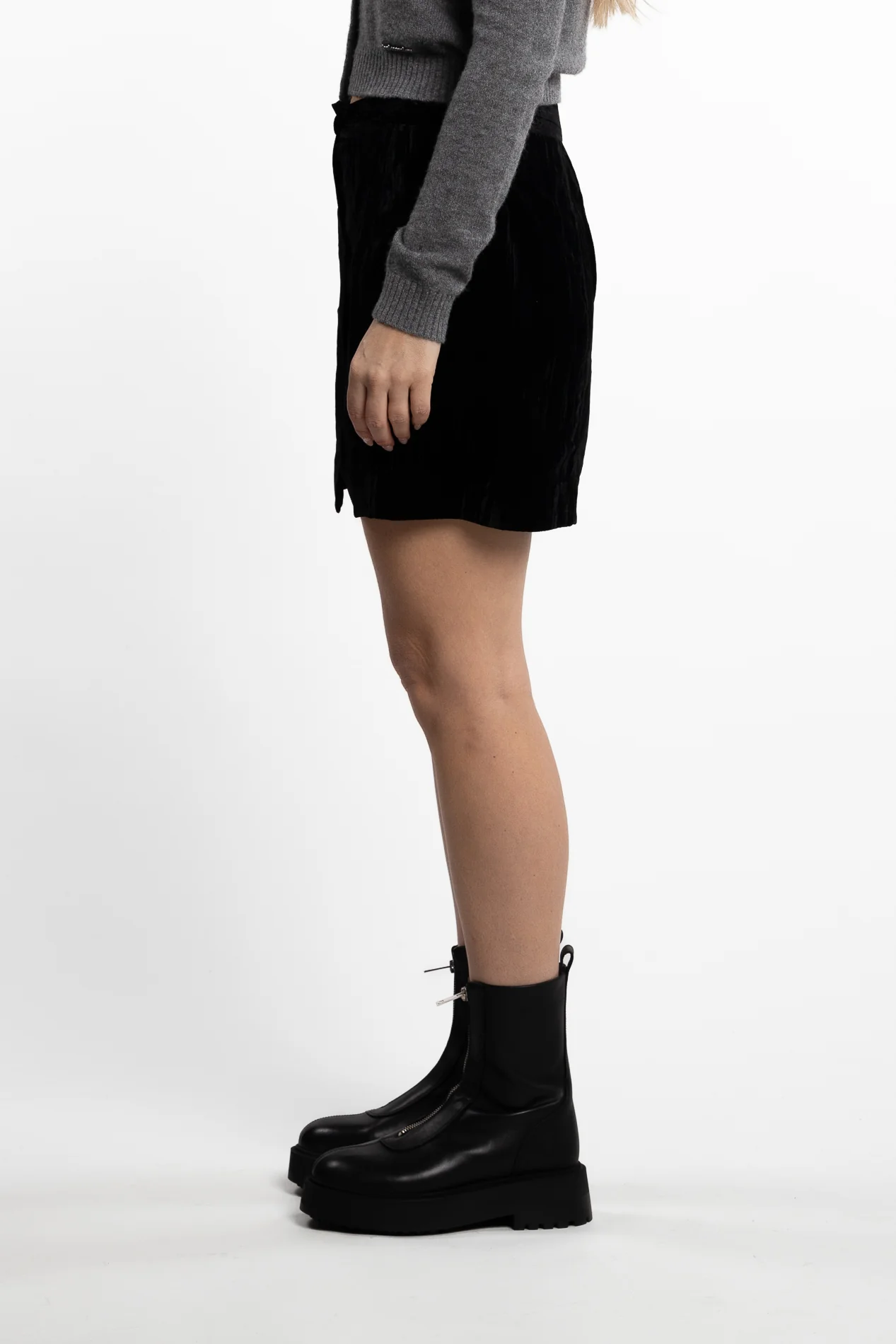 Cygnet Velvet Skirt- Black - Image 2