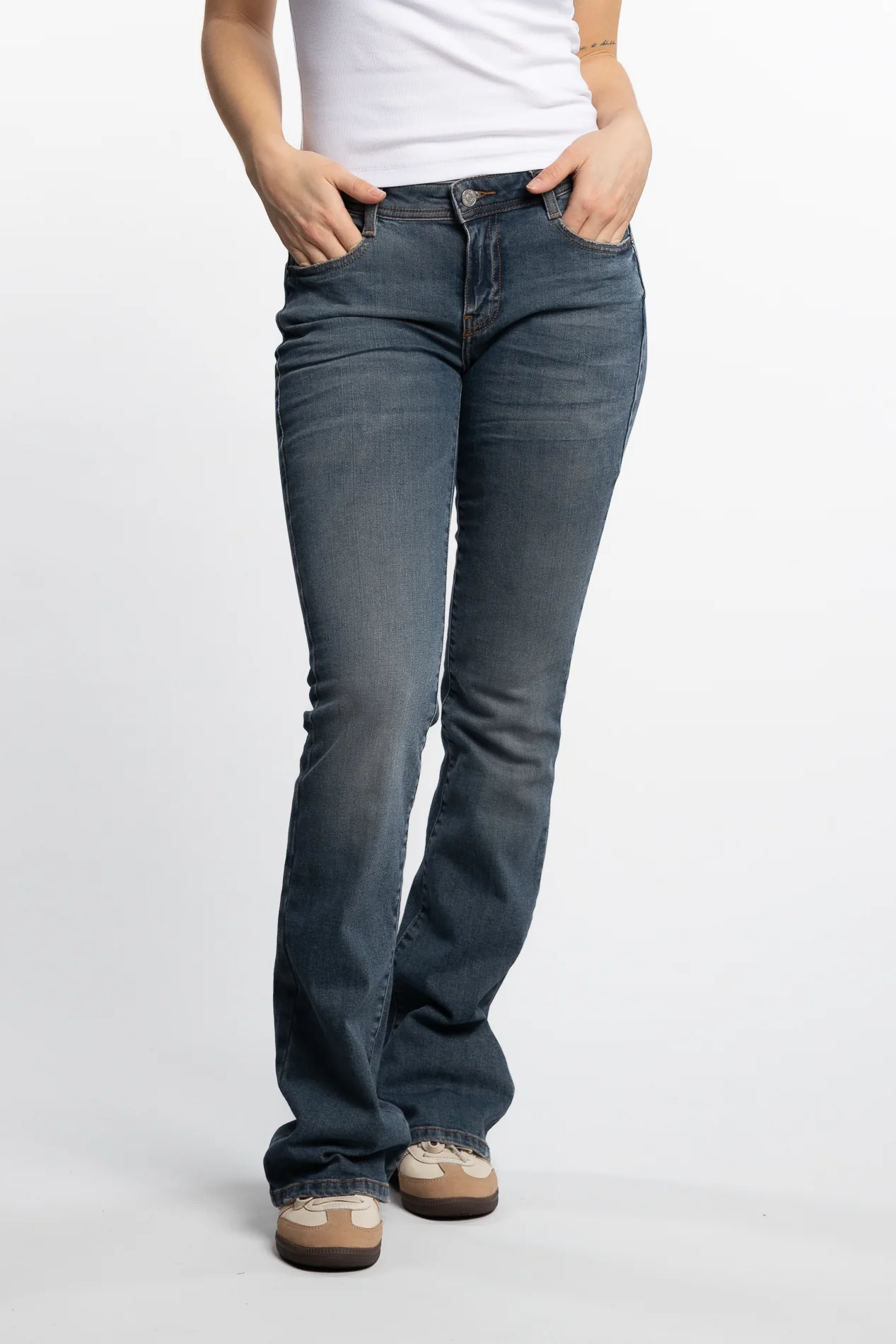 Bootcut Jeans 1969 D-Ebbey Obmbt- Blue - Image 2