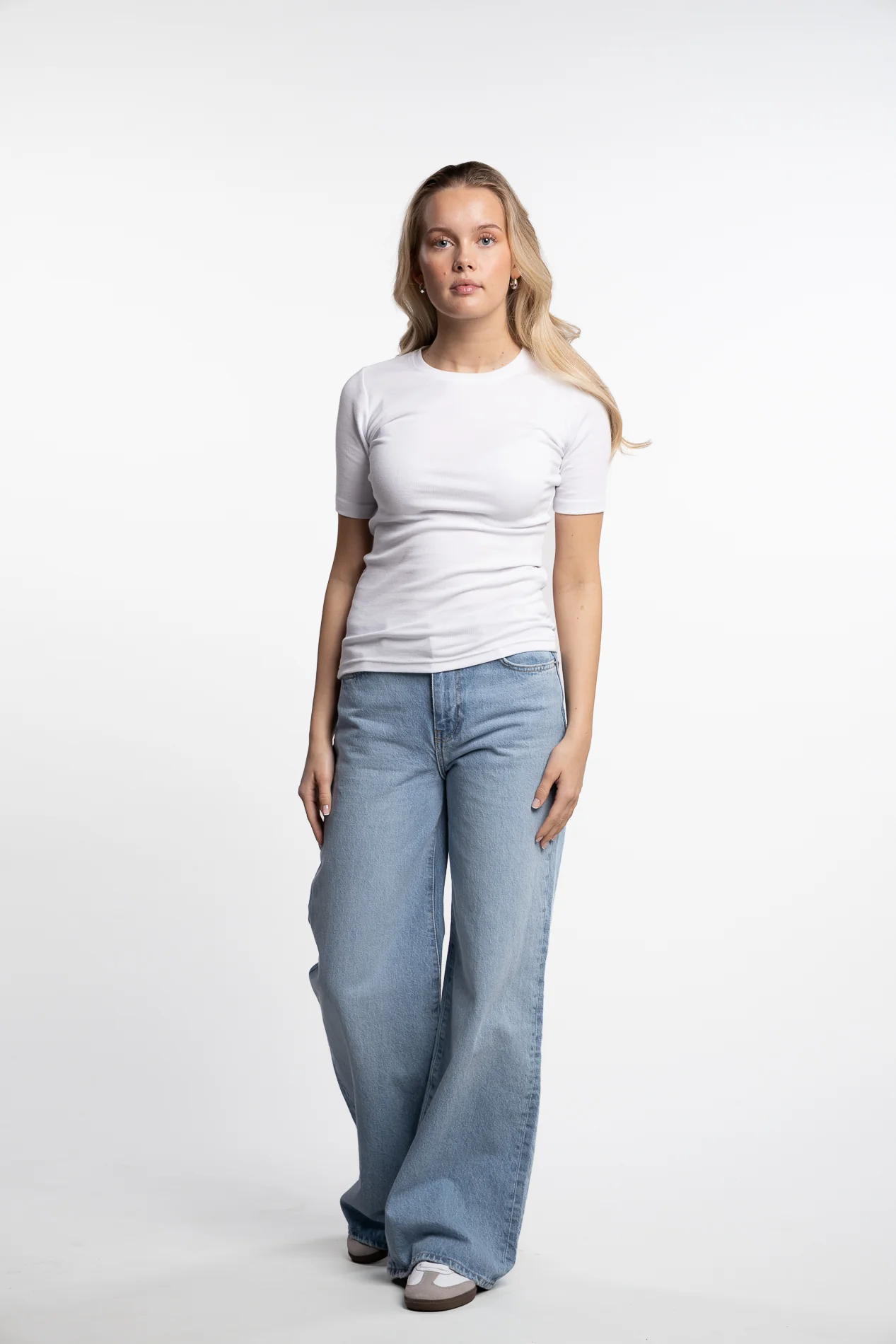 Ester ss- White - Image 2