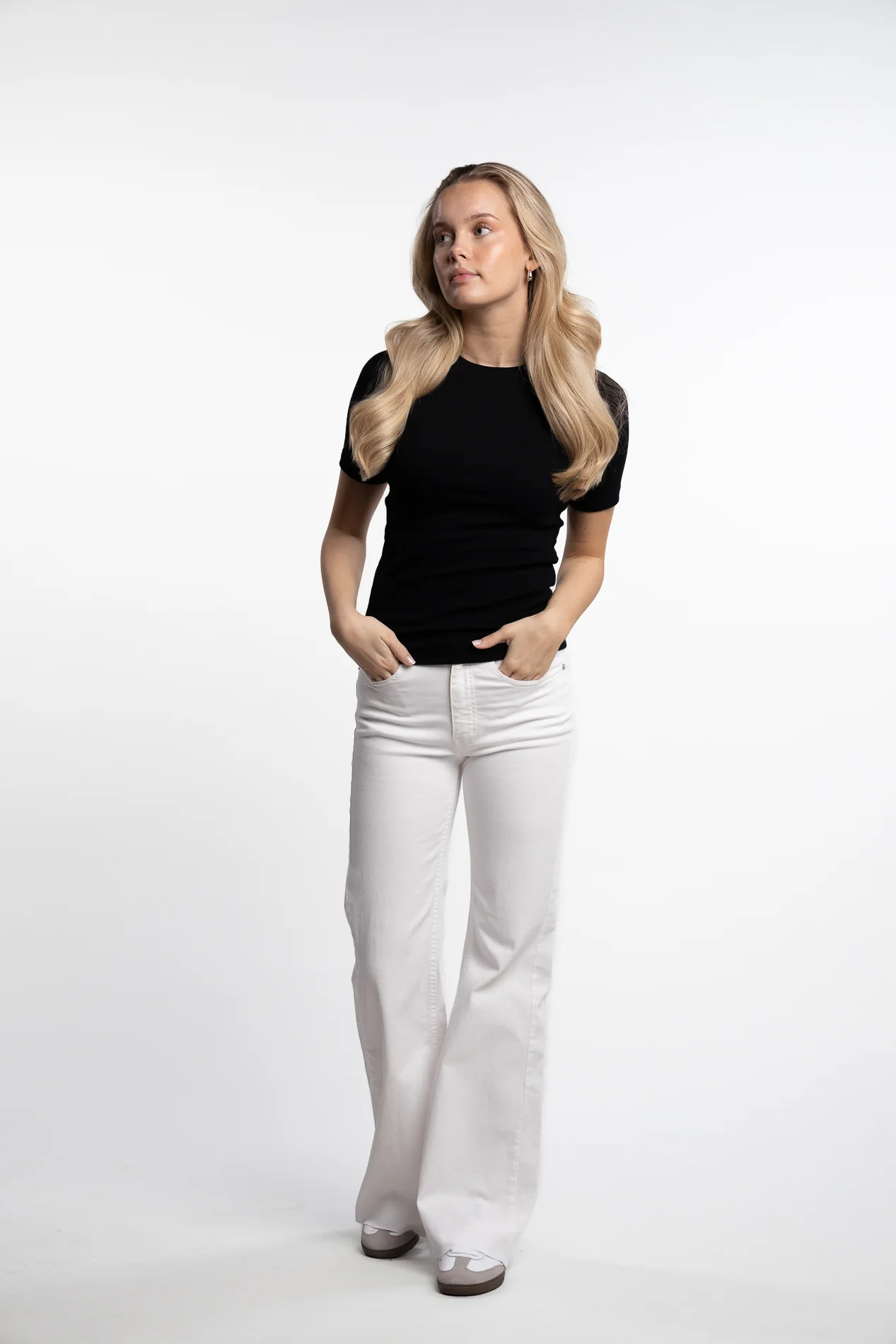 Ester SS- Black - Image 5