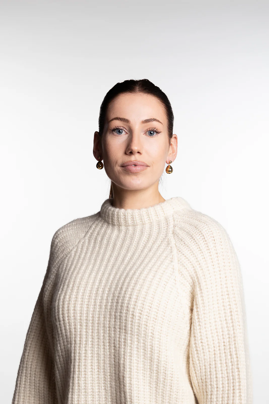 The Juile Earrings- Gold - Image 4