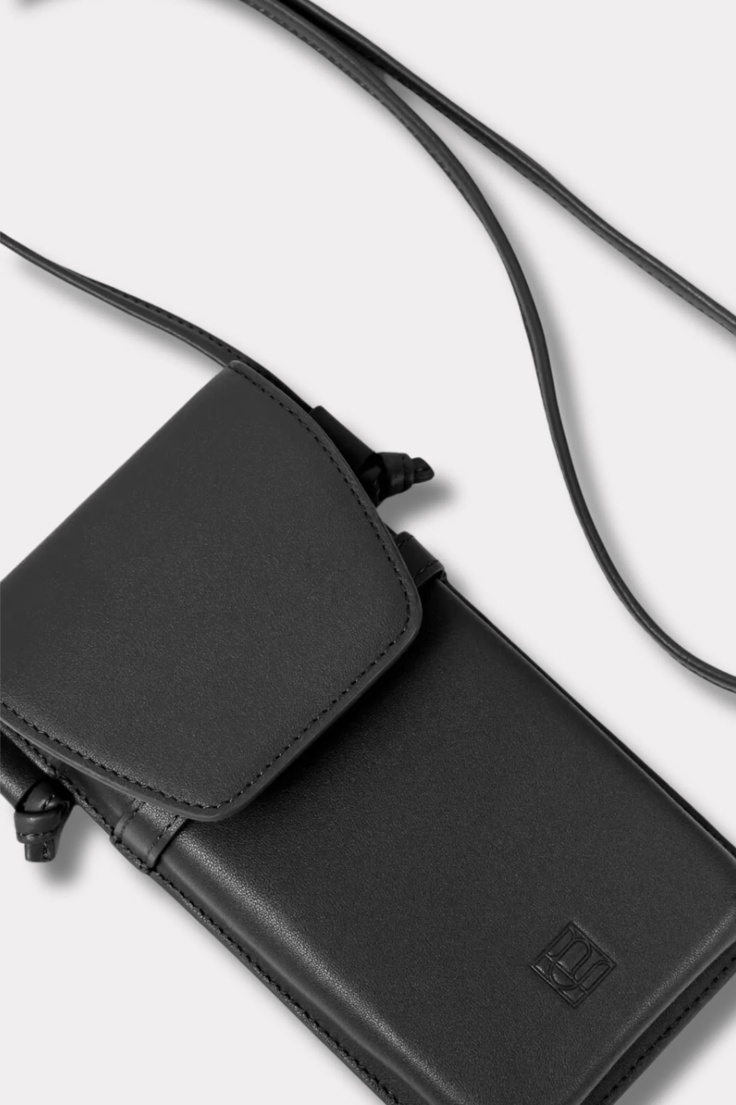 Mobile Pouch- Black - Image 3