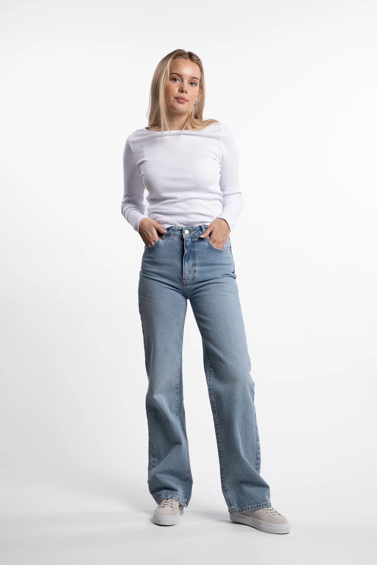 Petronella Rib Boatneck- White - Image 5