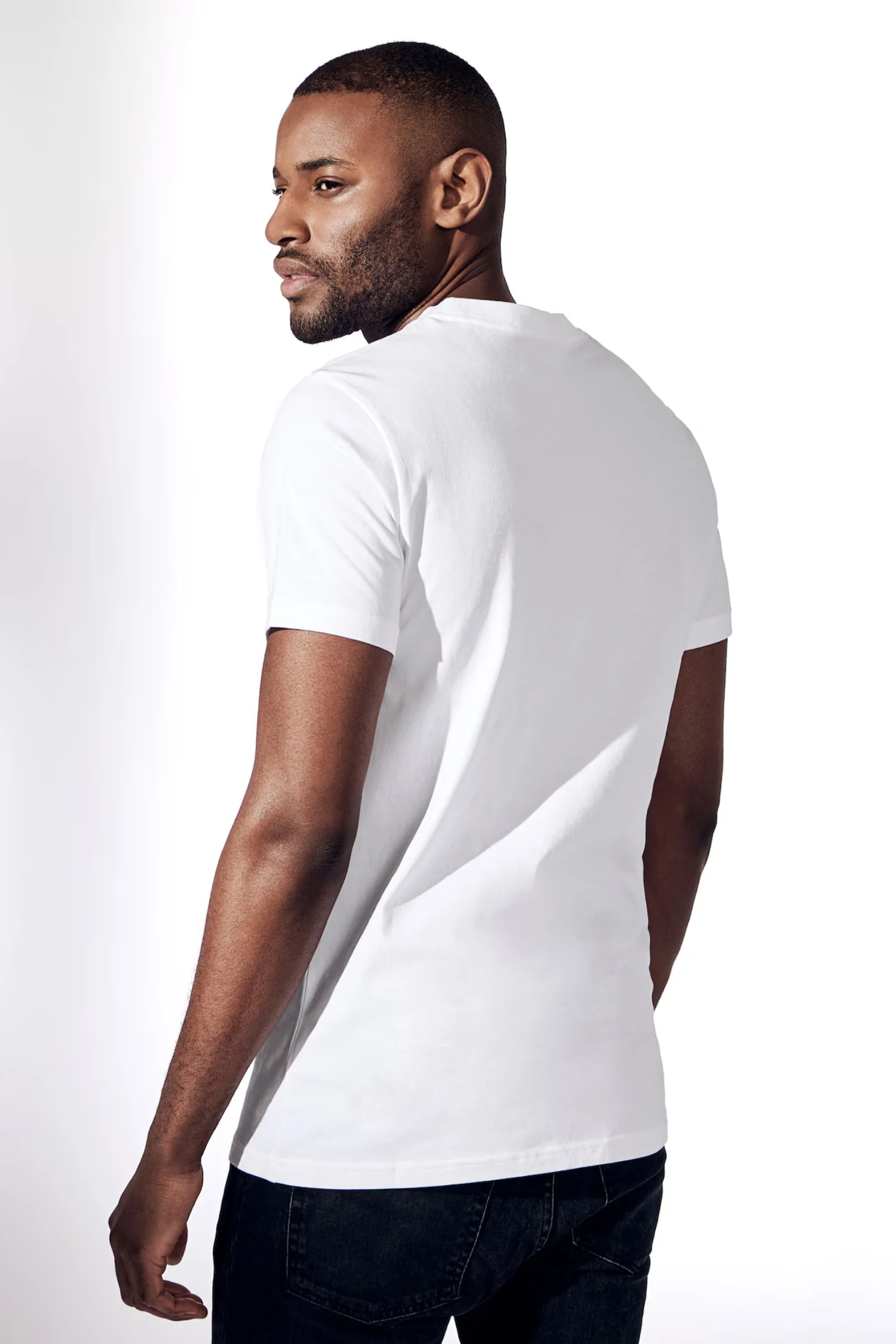 Crew Neck Regular White - Image 3