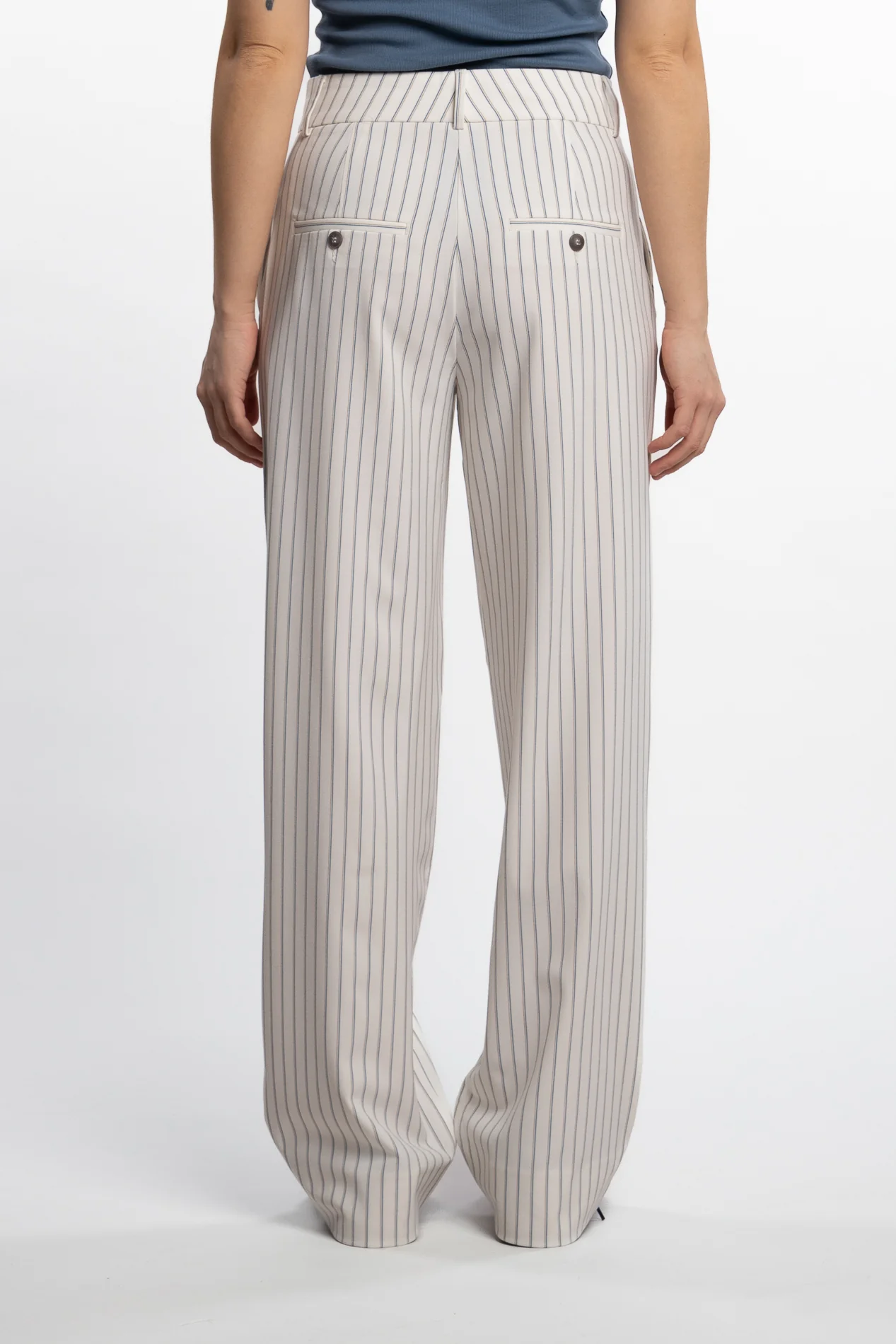SophiaFV- 070 Moonbeam Pinstripe - Image 4