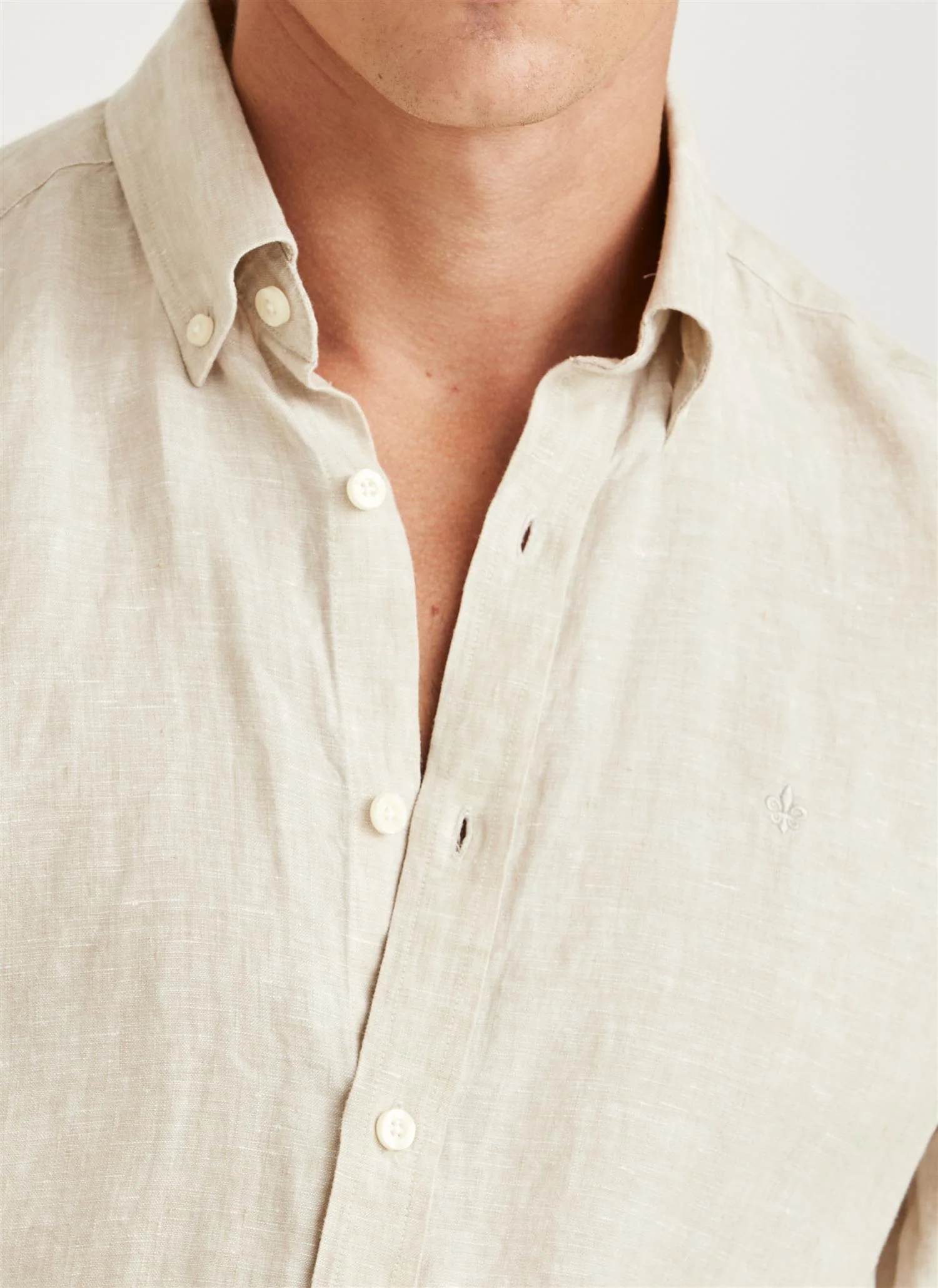 Douglas Classic Fit Linen Shirt Khaki - Image 3