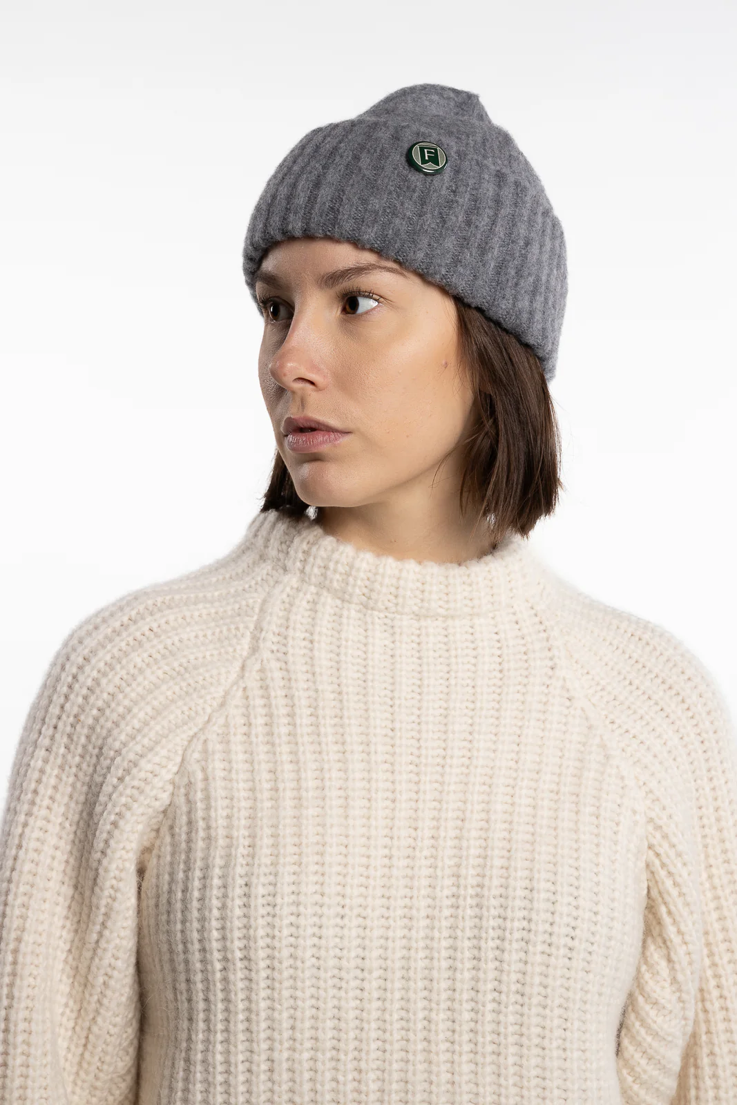 Shaggy Beanie Grey - Image 5