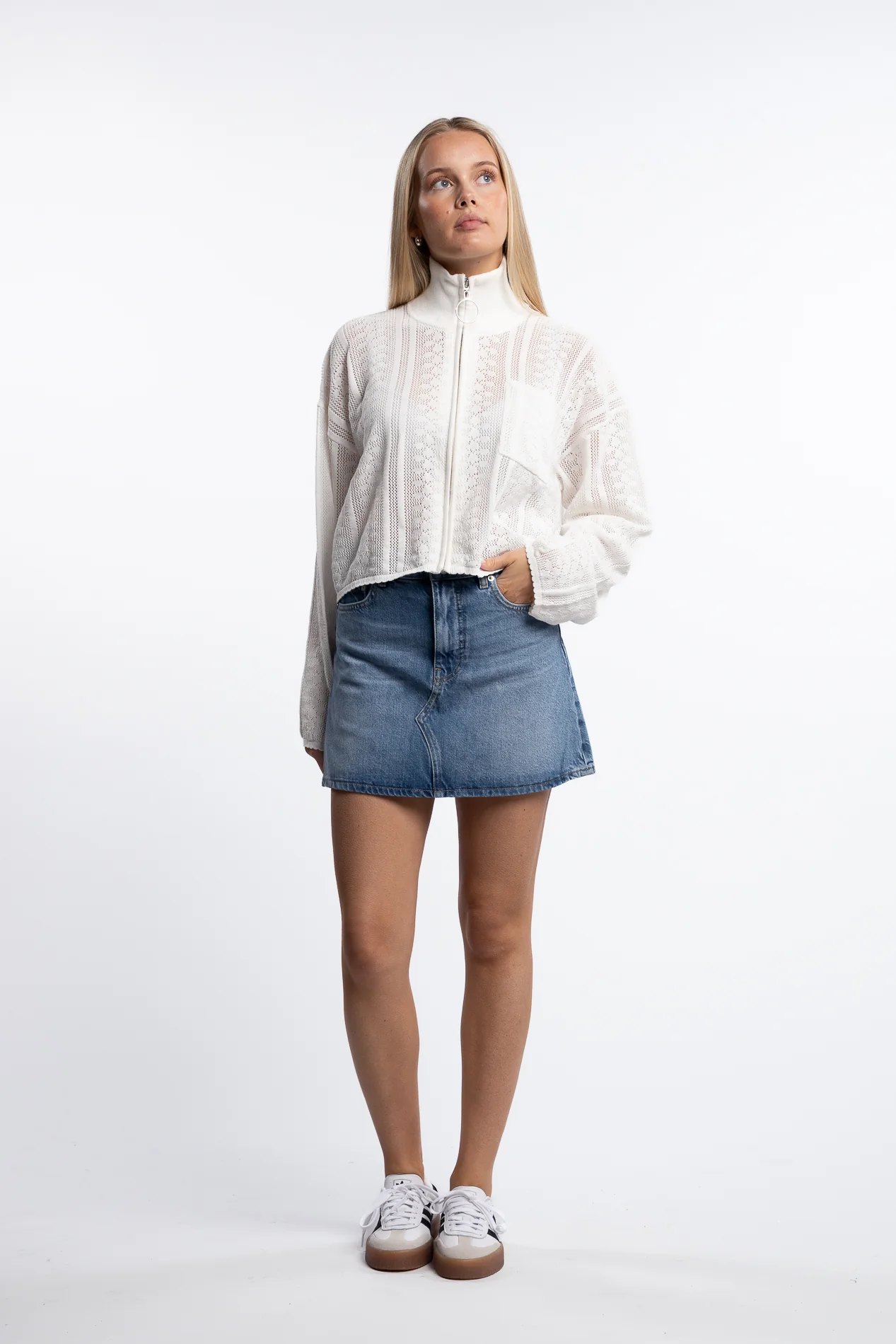 Tine Crochet Cardigan- White - Image 2