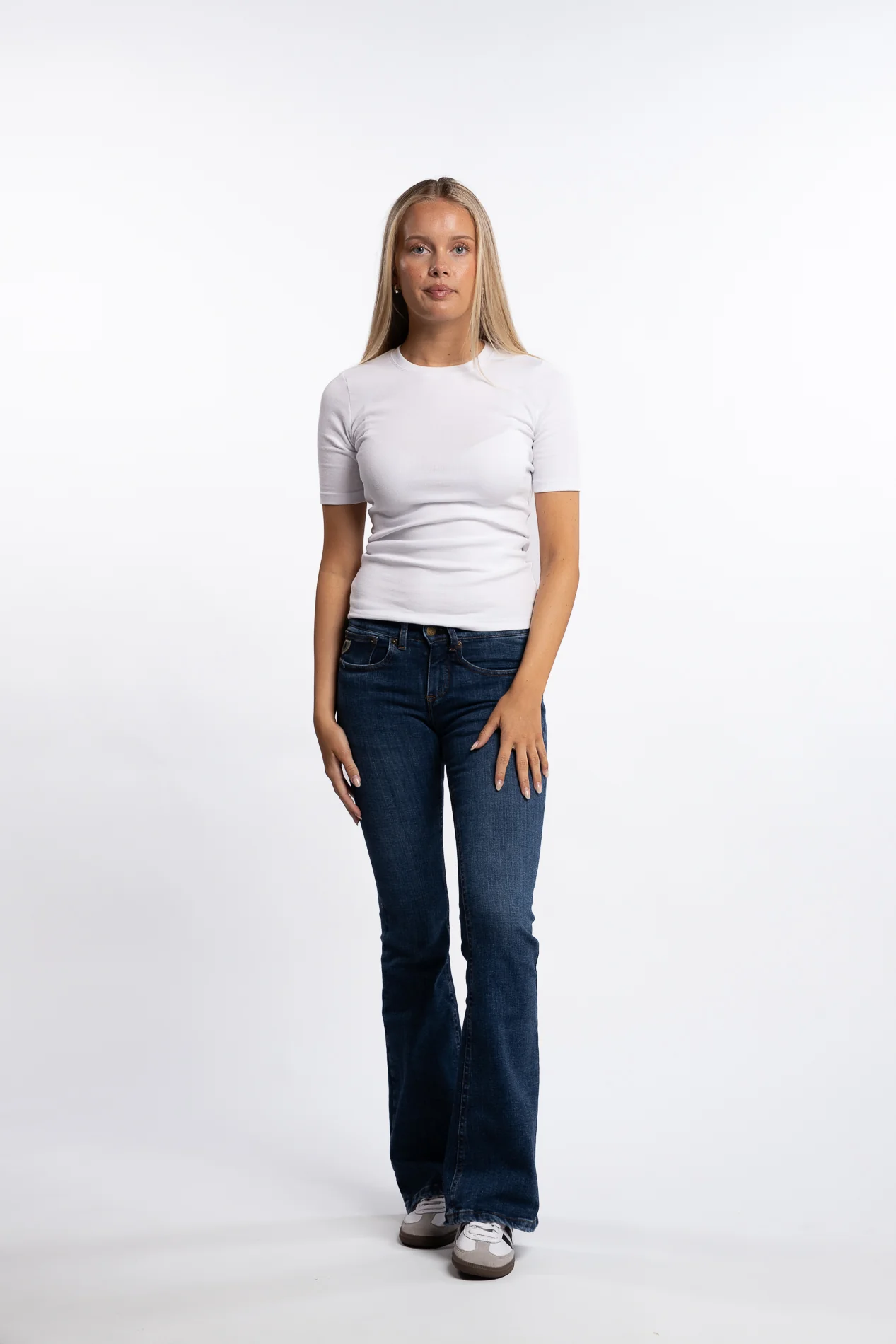 Beverly - Image 2