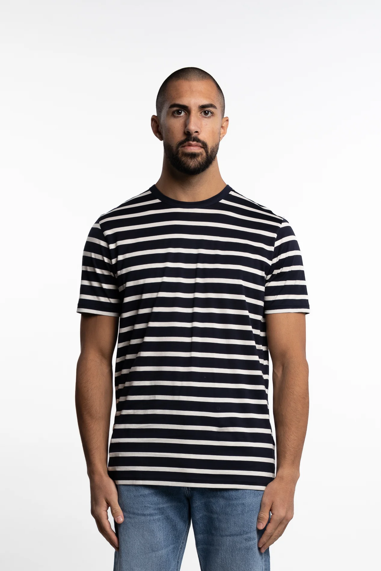 Classic T-Shirt Navy/Ecru - Image 2