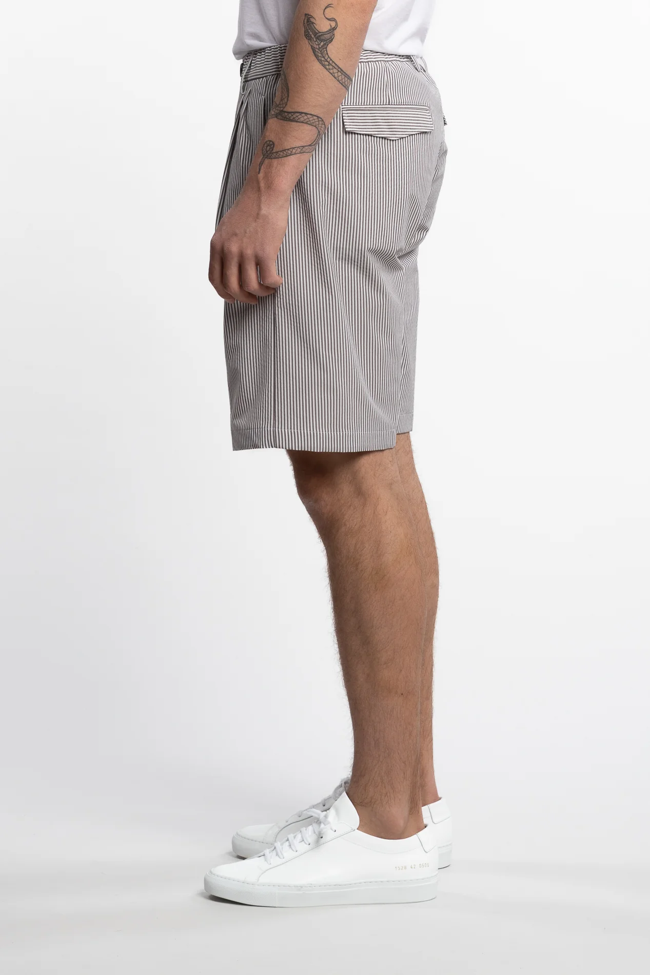 Bermuda Pleated Shorts Stripes - Image 3