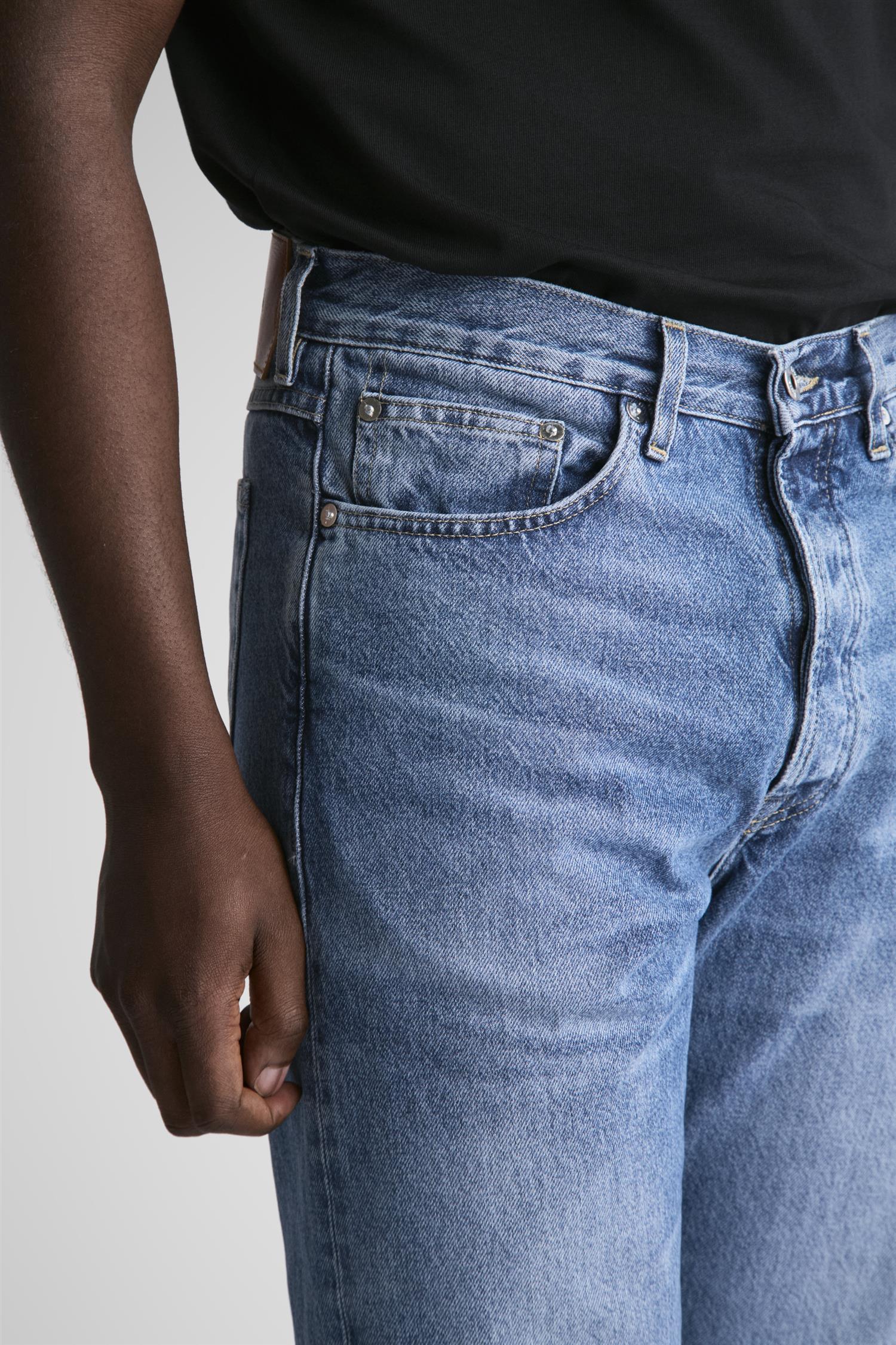Kai Relaxed Tapered Fit Jeans Japan New Blue - Image 6
