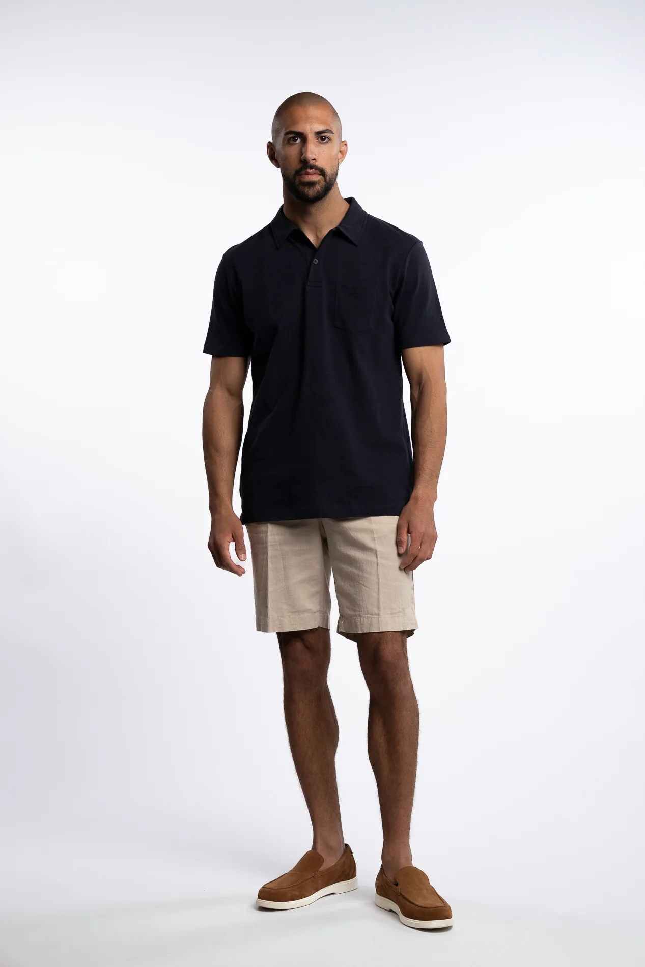 Bermuda Linen Shorts Beige - Image 4