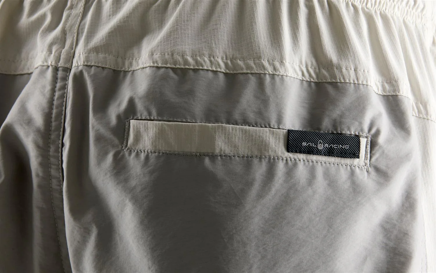 Tornado Shorts Spray White - Image 8