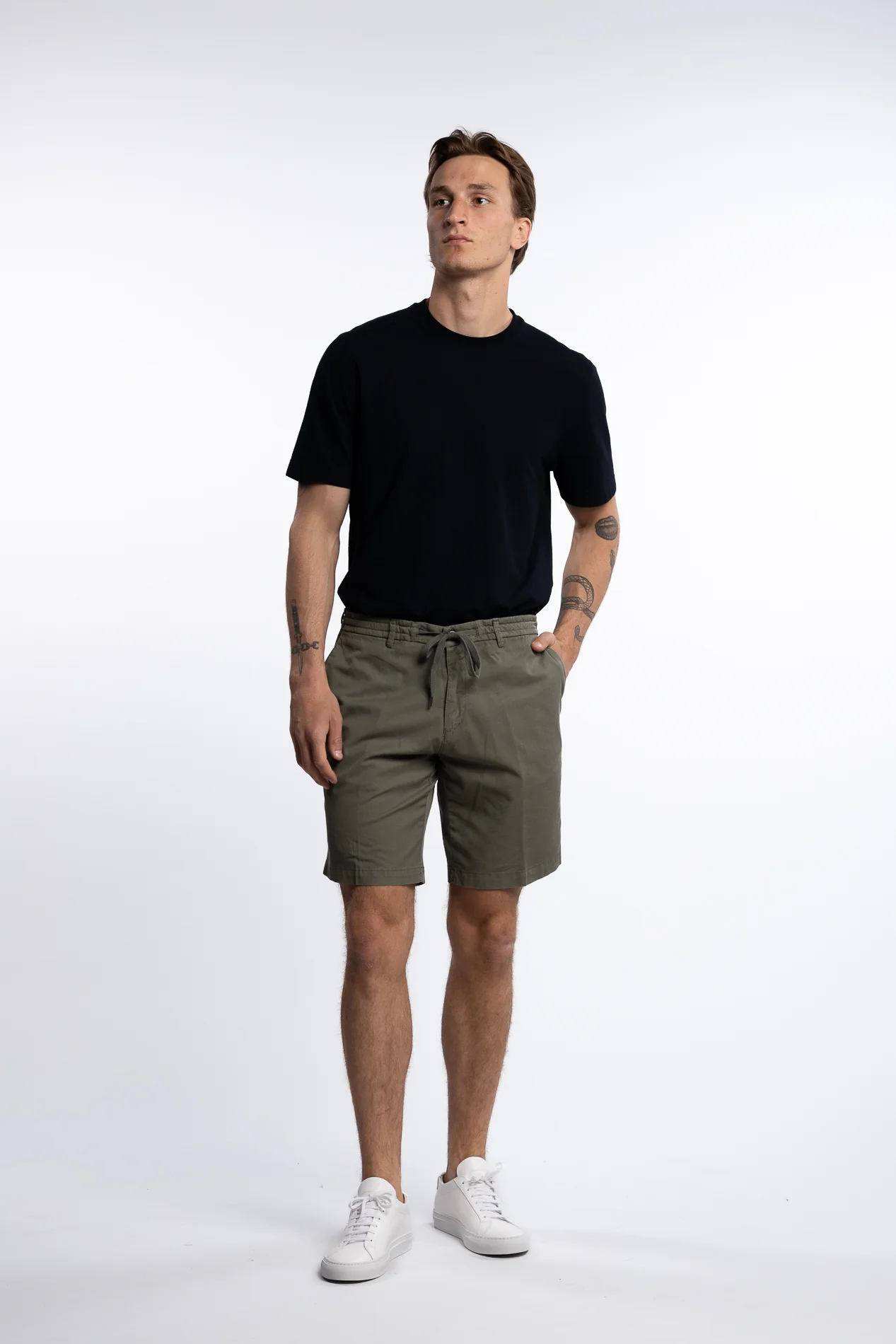 Capri Shorts Green - Image 5