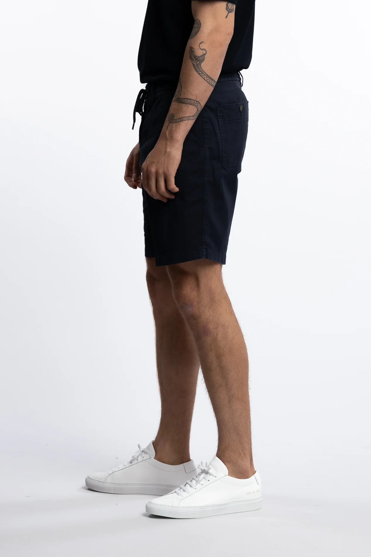 Capri Shorts Navy - Image 2