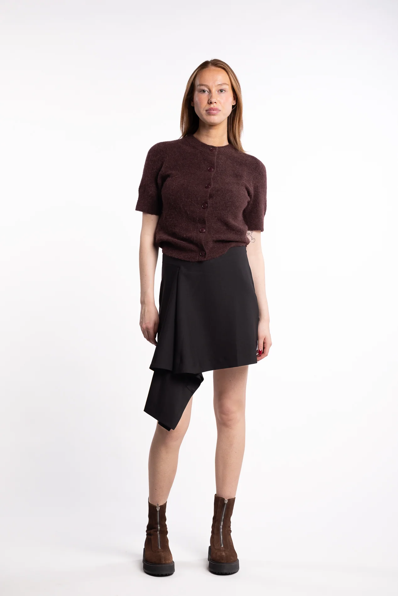 Beau Pleat Short Skirt - Black - Image 5