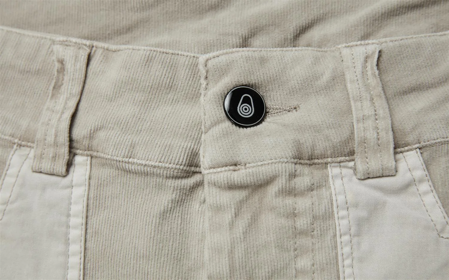 Blocked Corduroy Shorts Feather Gray - Image 3