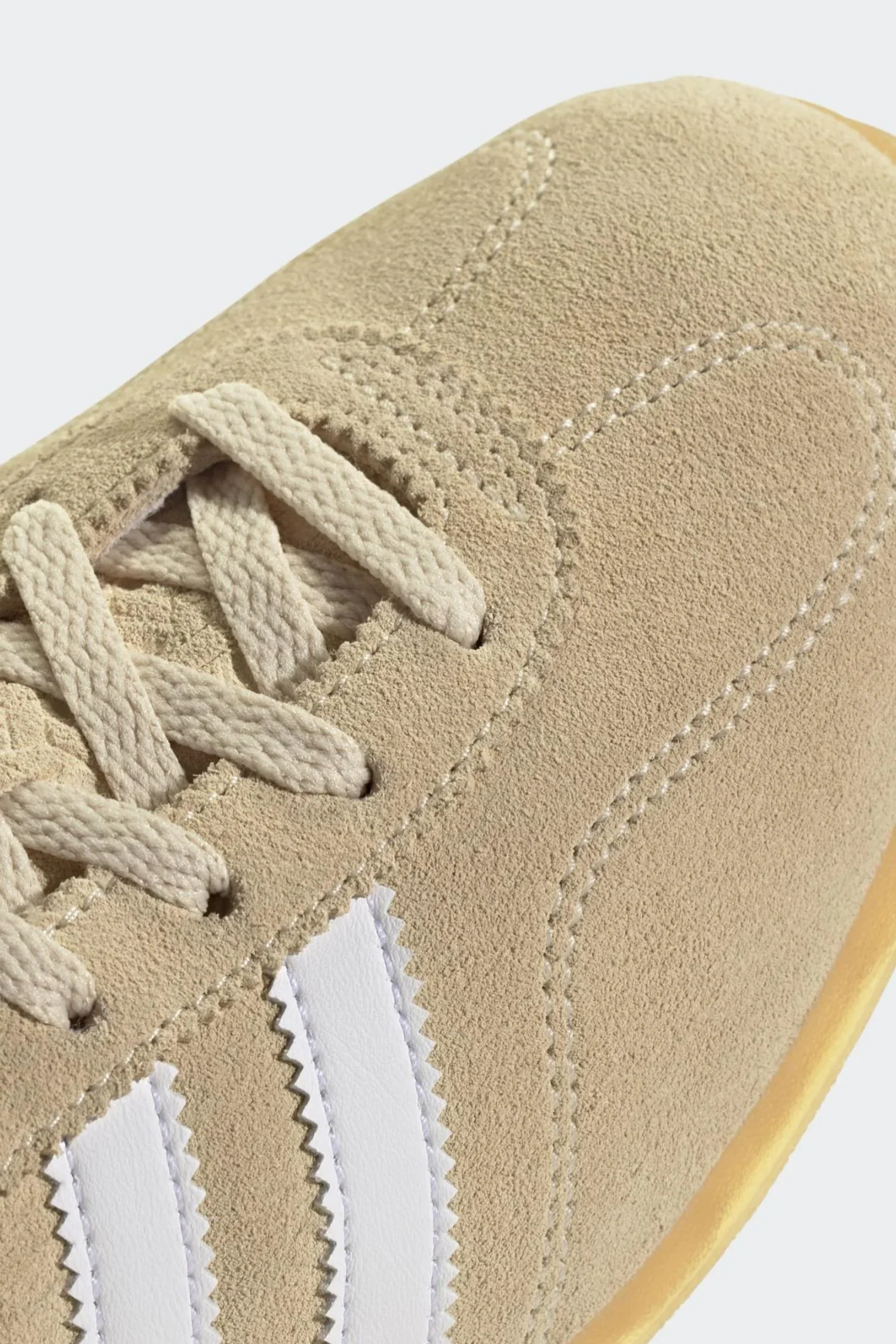 Women's Gazelle Lo Pro JR8889- Sand Strata/Cloud White/Gum - Image 5