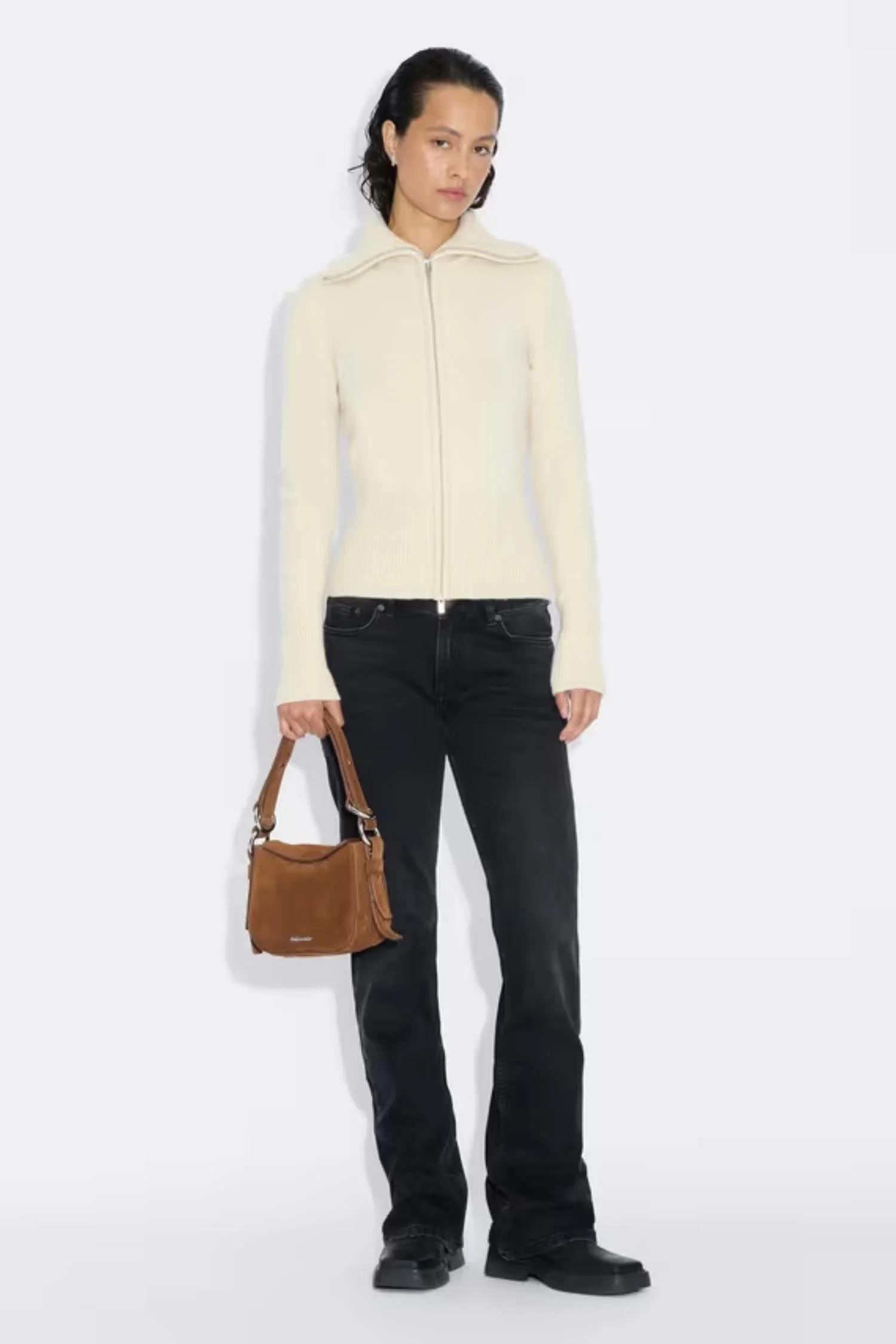 Bud Suede Bag Midi - Camel - Image 3