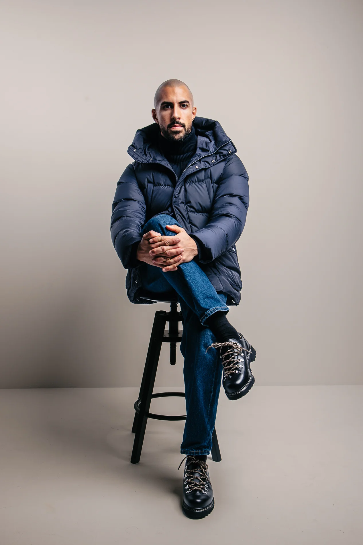 Chamonix Down Parka Navy - Image 8