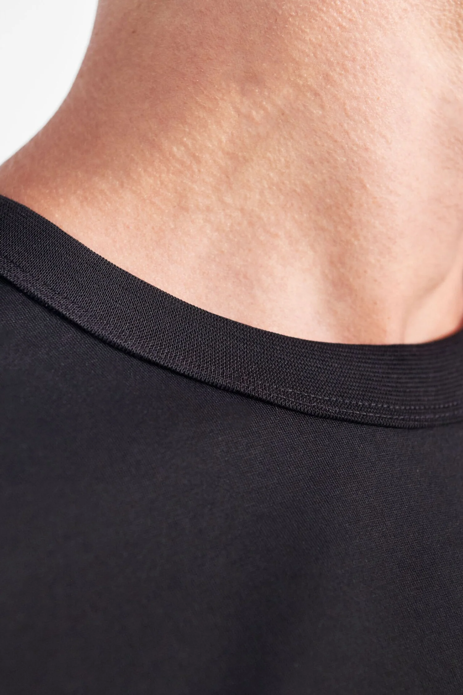 Pima Cotton Crew Neck T-Shirt Black - Image 4