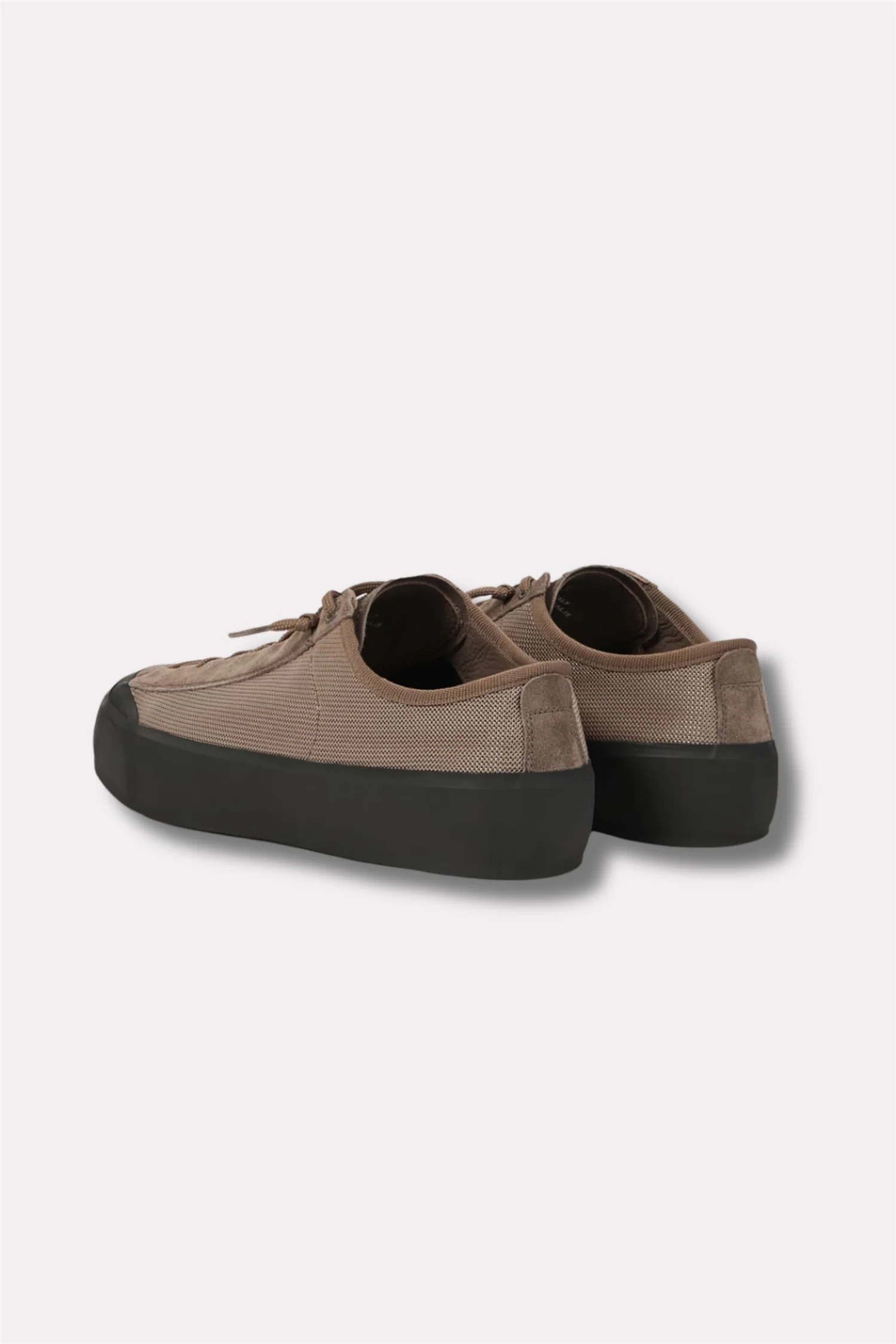 100010 Low-top Trainer With Compass Patch Brown - Image 3