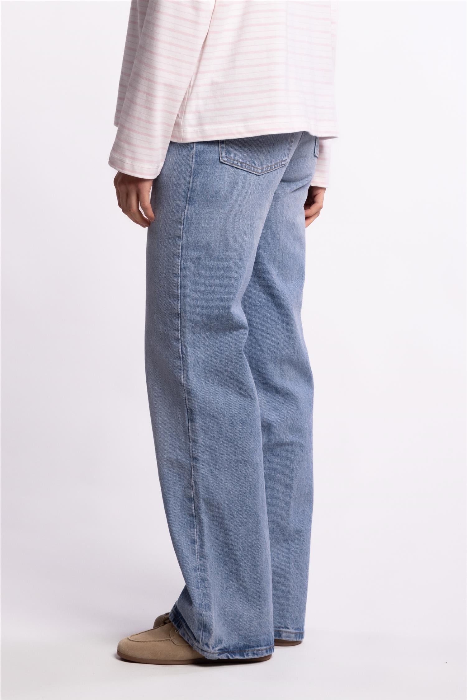 Billie - Light Blue - Image 3
