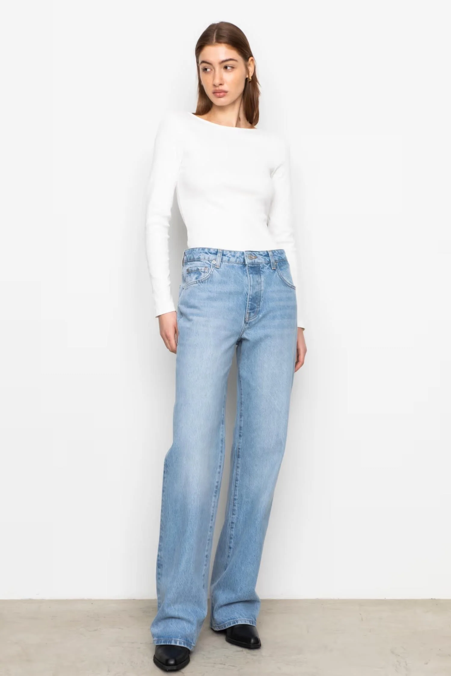 Billie - Light Blue - Image 6