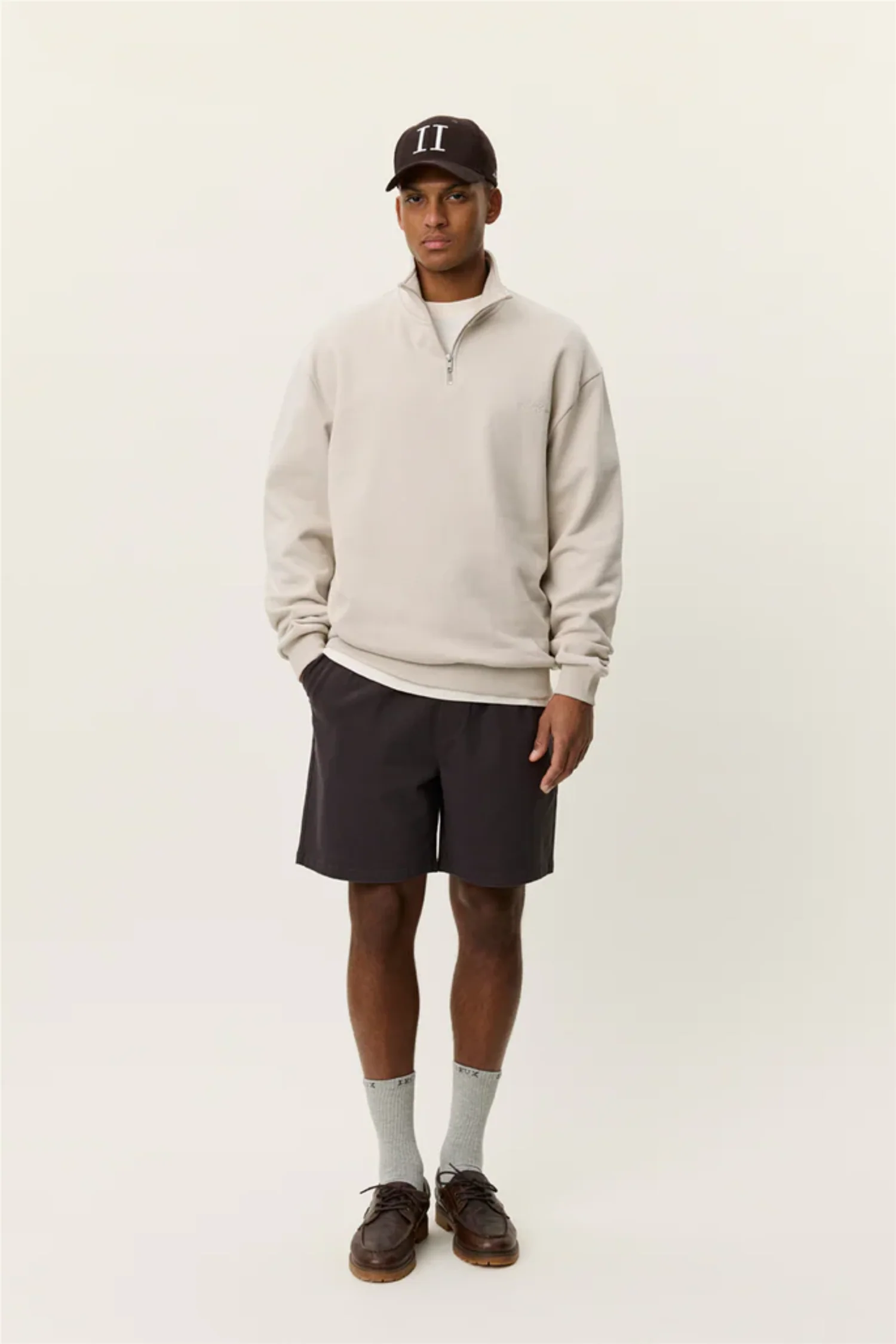 Crew Half-Zip Sweatshirt Light Sand - Image 3