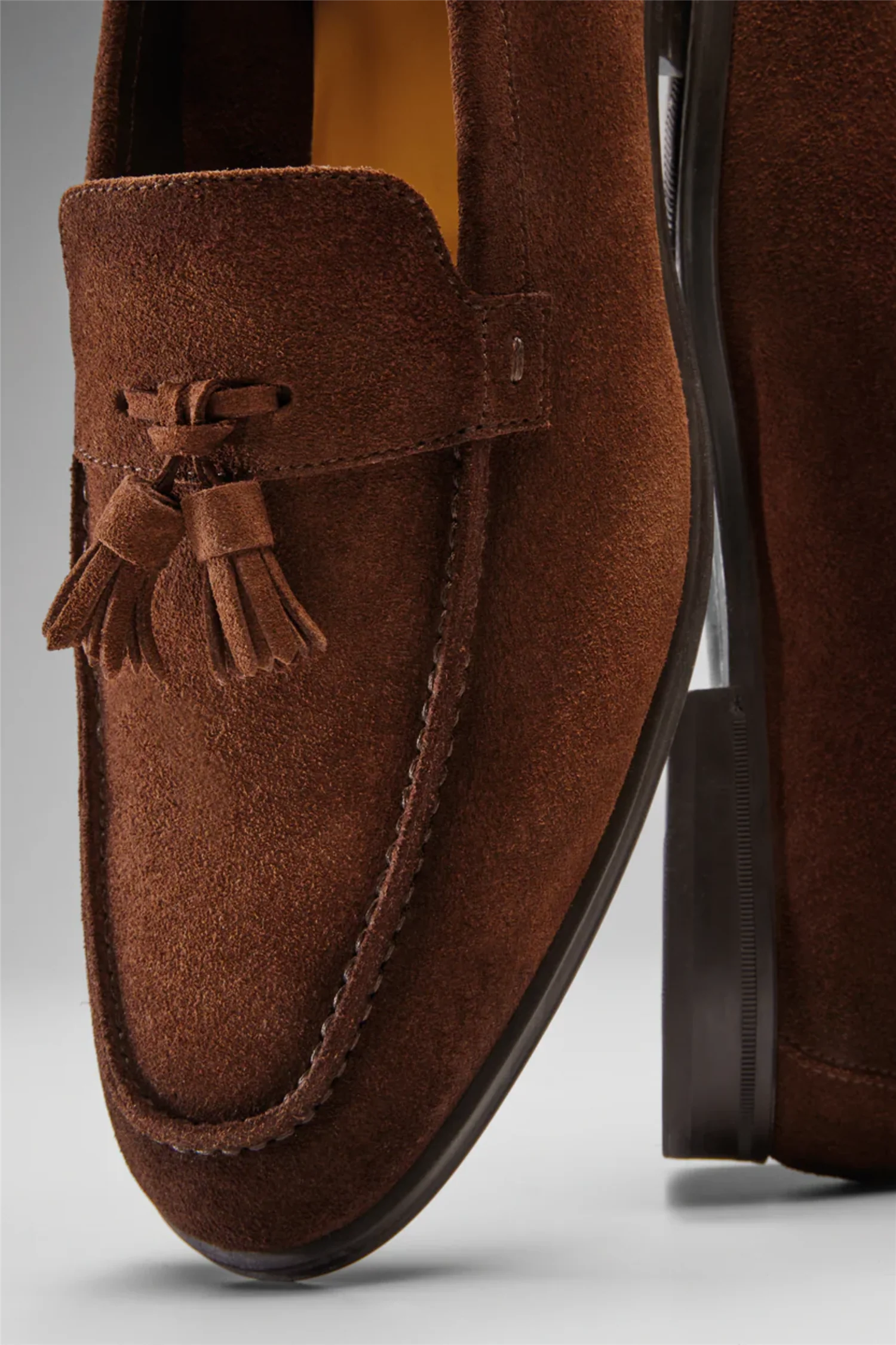 Suede Loafer With Brown Tassels - Image 5