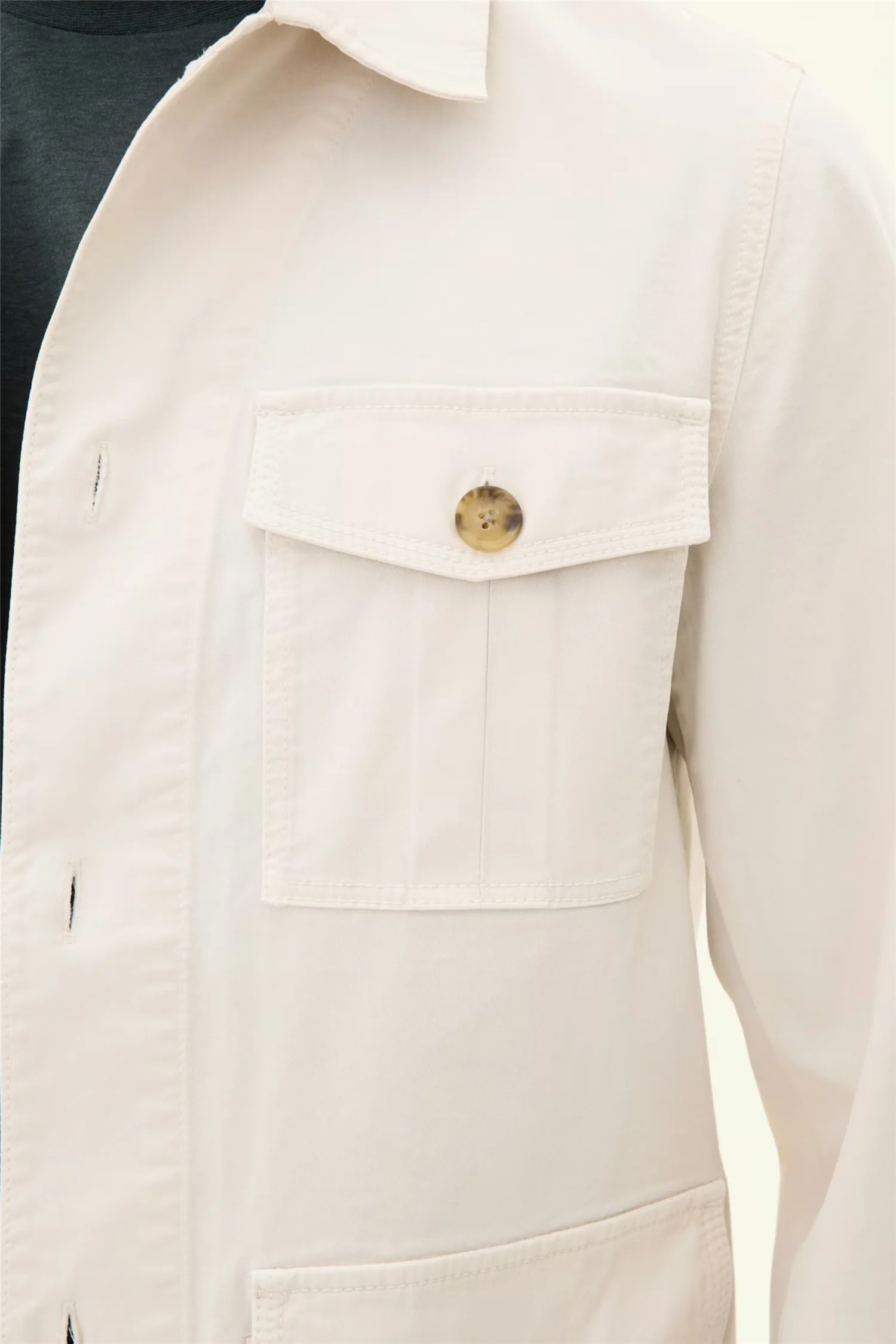 Safari Shirt Jacket Creme White - Image 9
