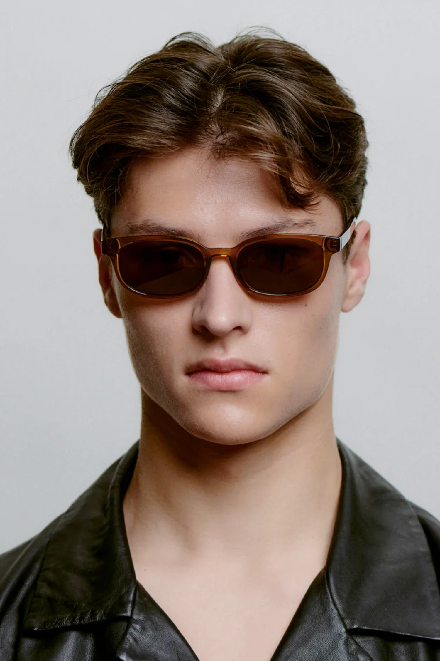 Charlie Smoke Transparent - Image 7