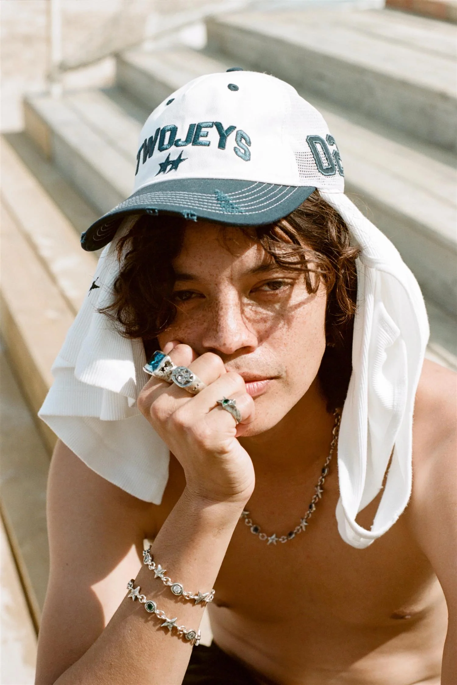 Icon Trucker White - Image 5