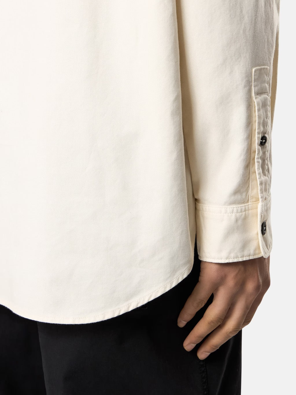 1100004 Comfort-Fit Long-Sleeve Shirt With Logo Embroidery Ivory - Image 7