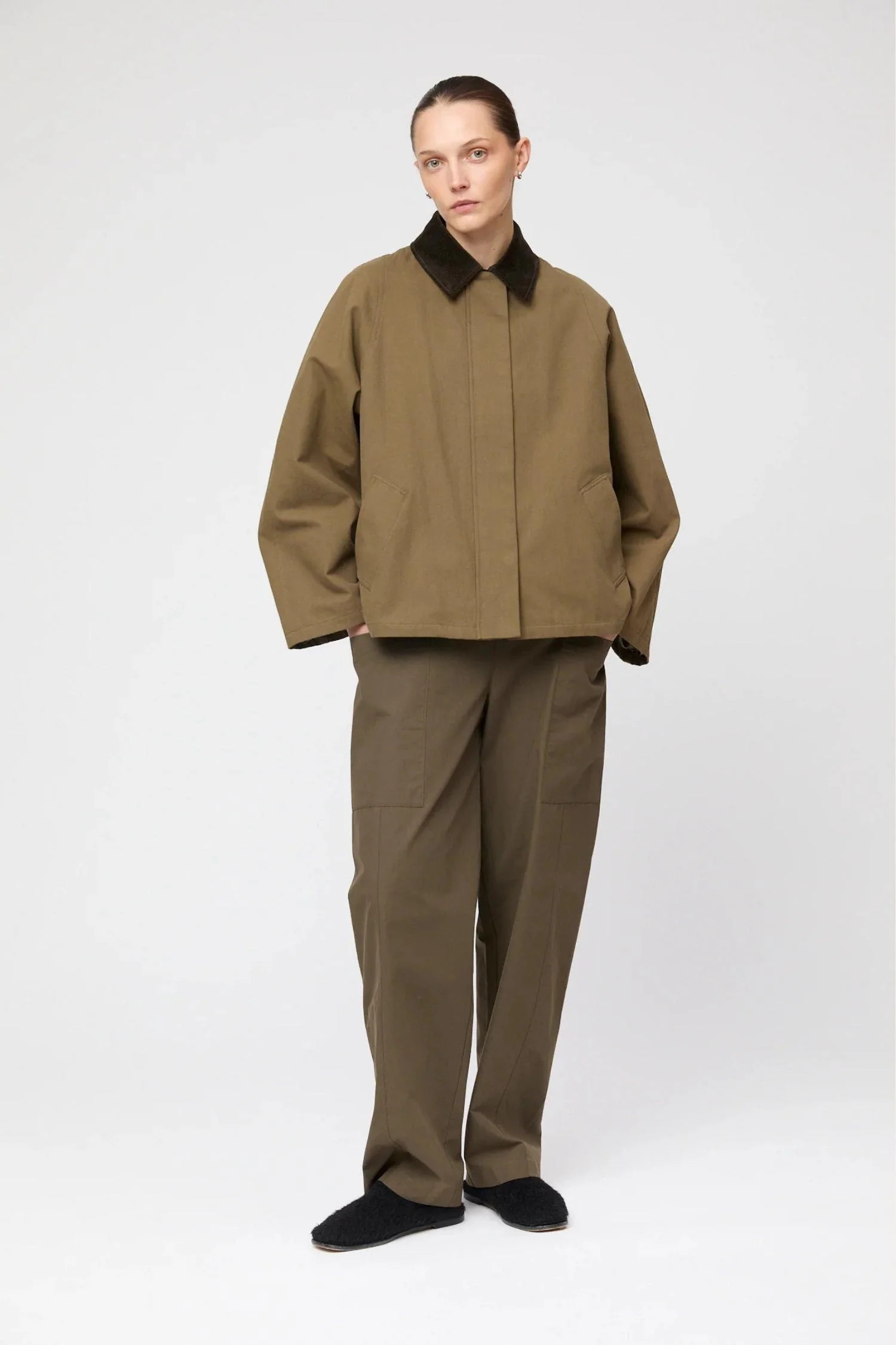 Barn Jacket- Olive - Image 2