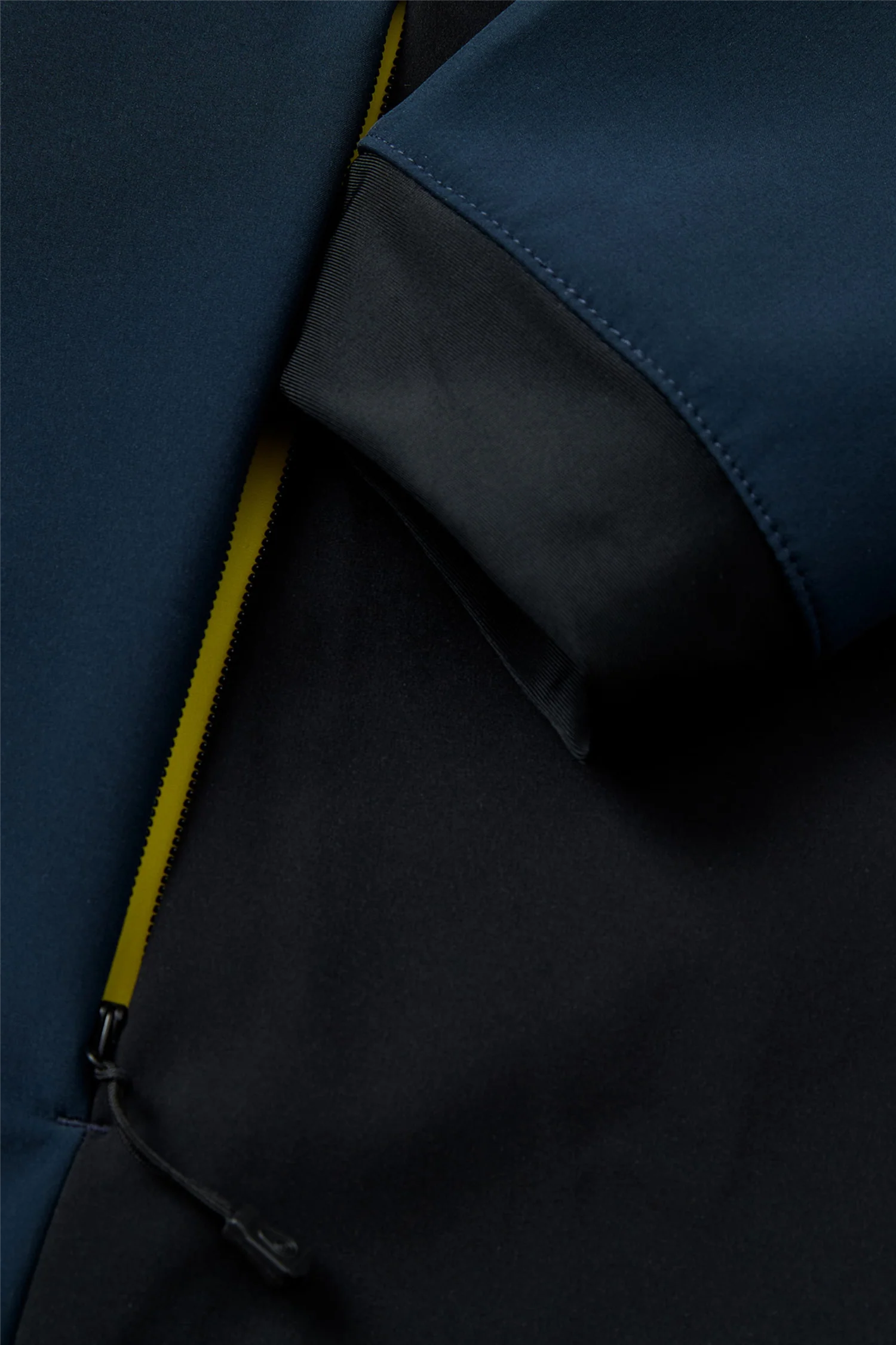 Spray Softshell Dark Navy - Image 4