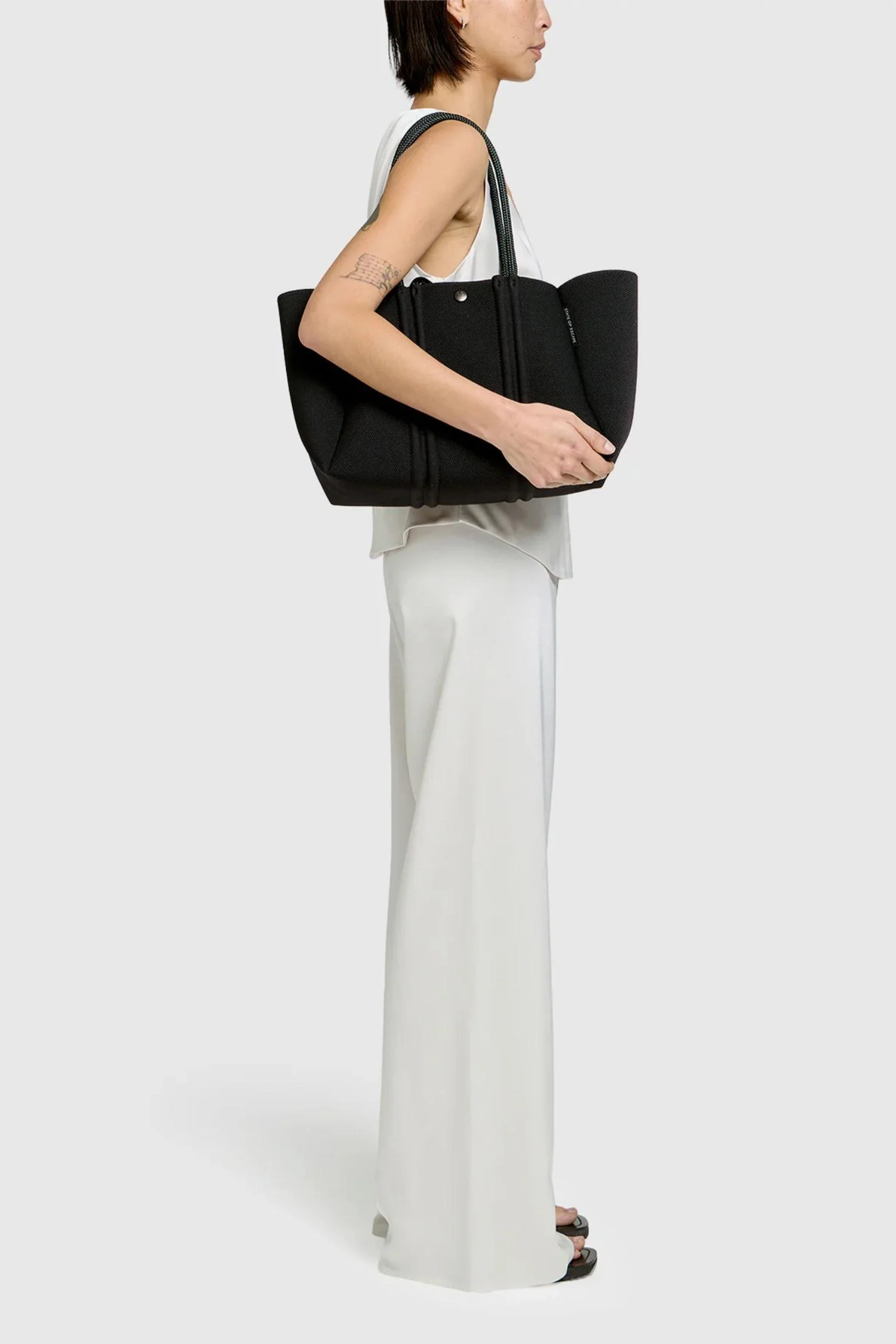 Meridian Midi Tote- Black - Image 3