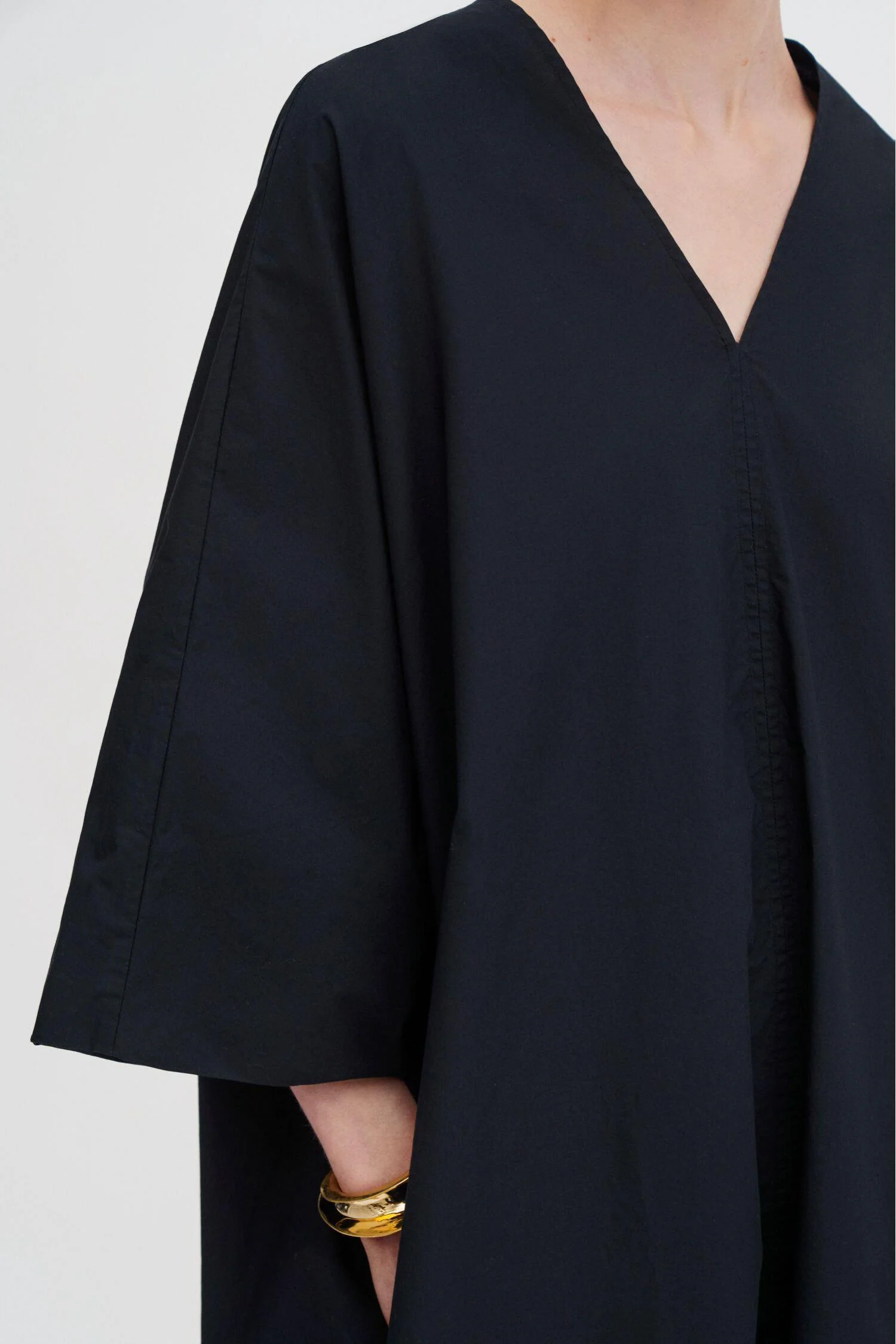 V-Neck Cotton Kaftan- Black - Image 3