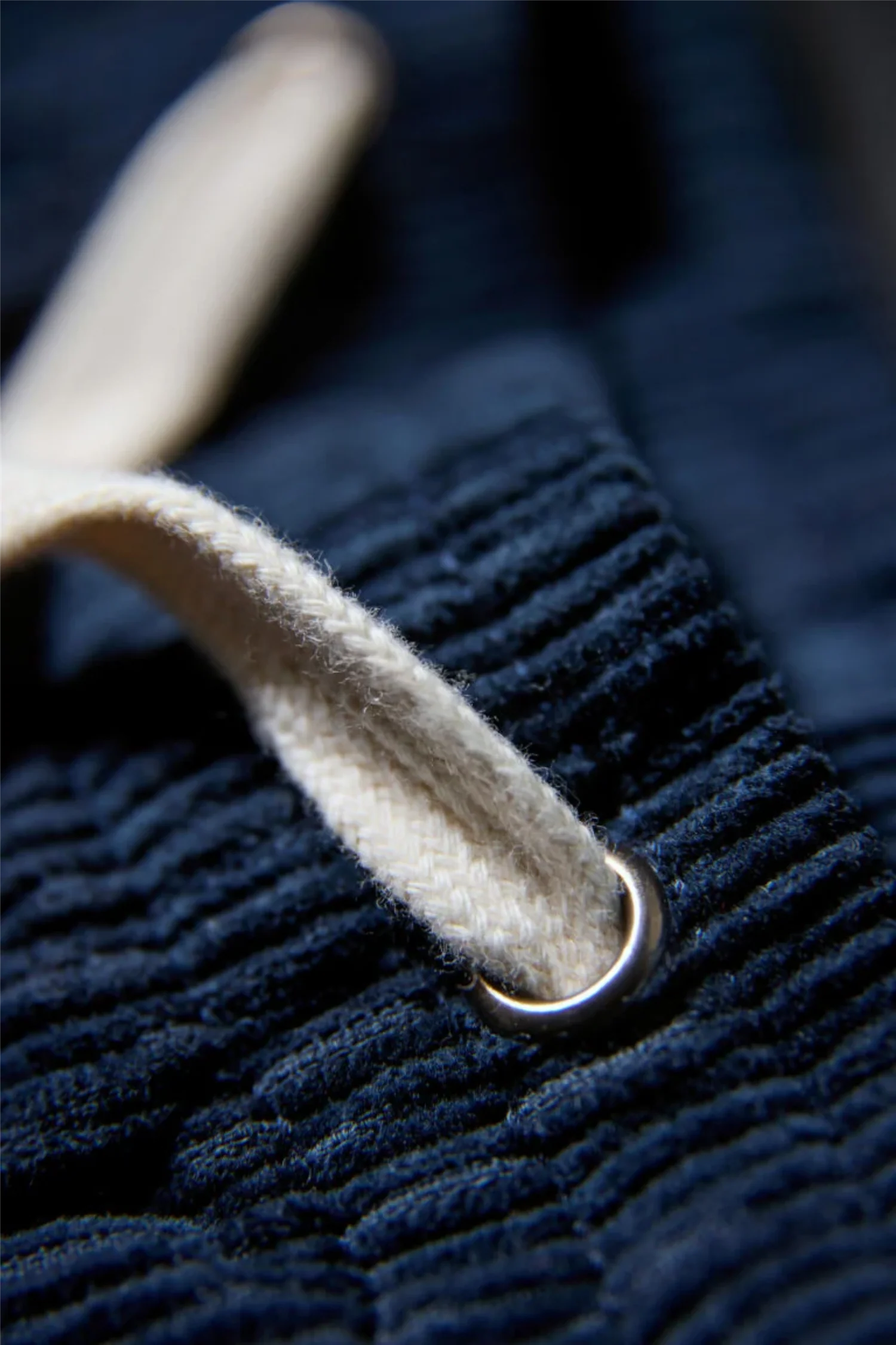 Corduroy Shorts Navy - Image 9