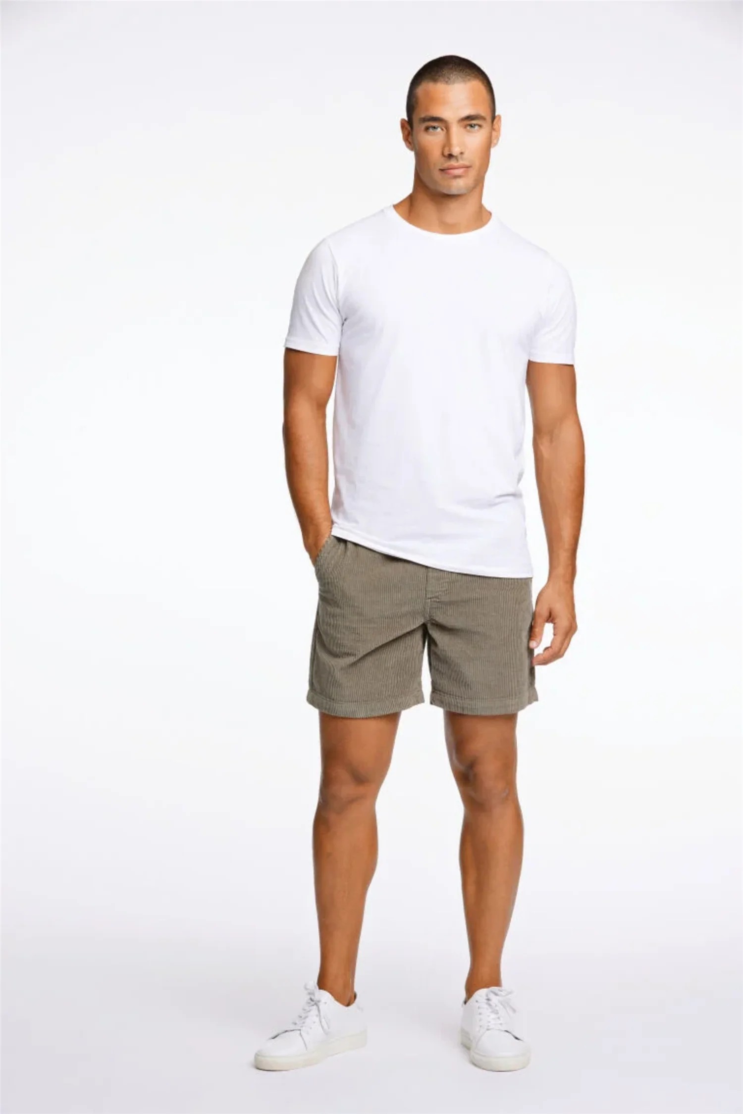 Corduroy Shorts Light Army - Image 3