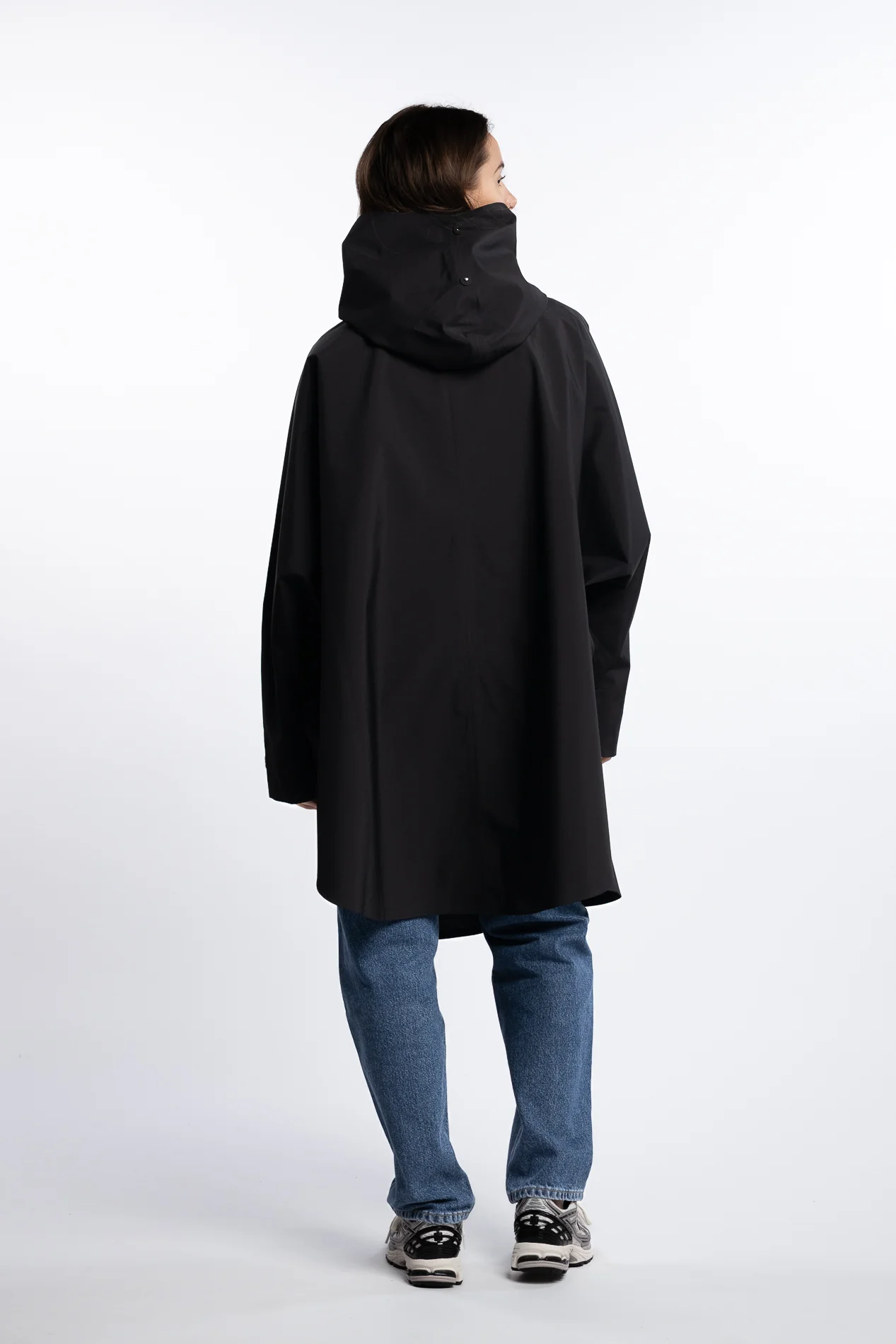 Bergen- Black - Image 7