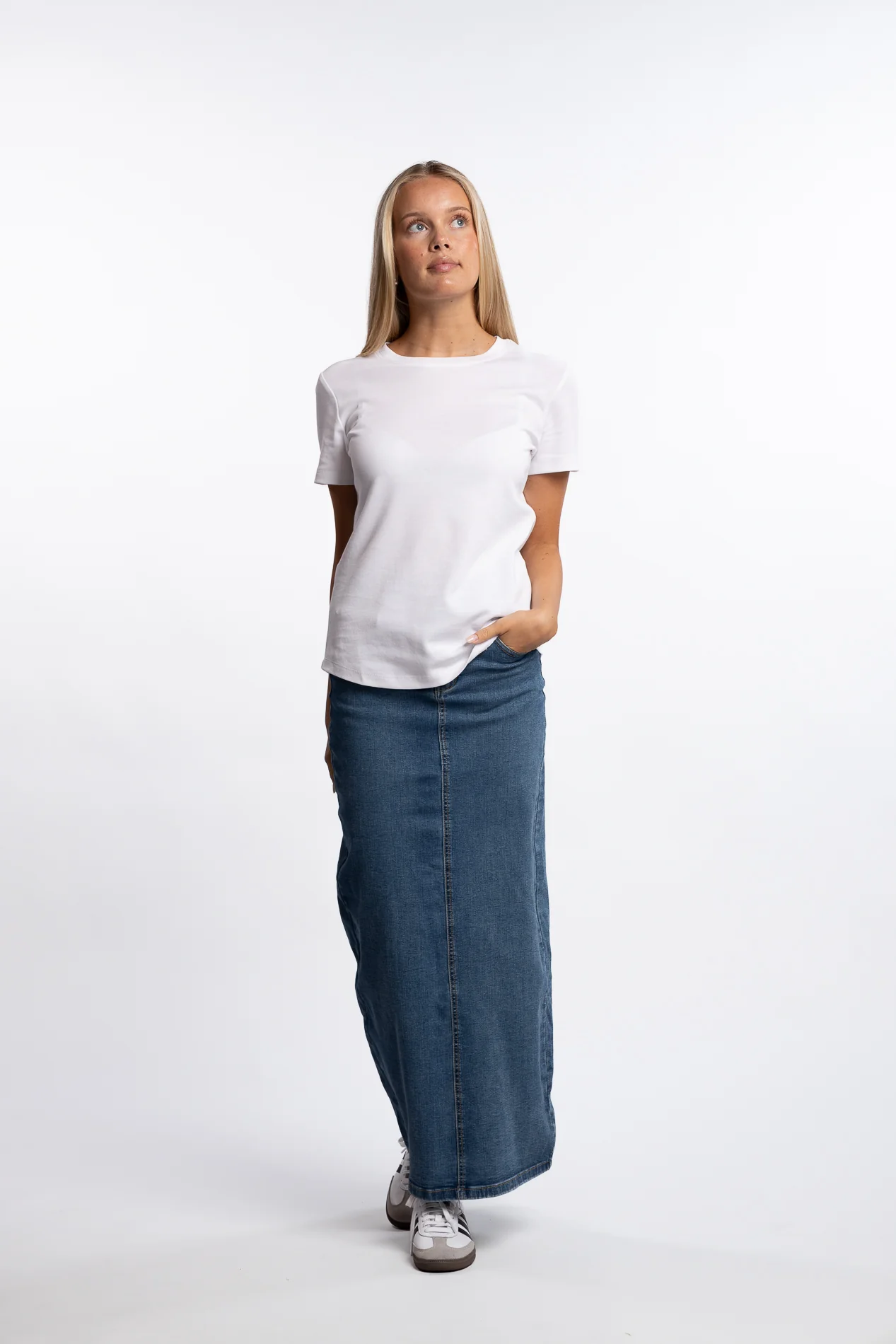 Kiari Tee- White - Image 2